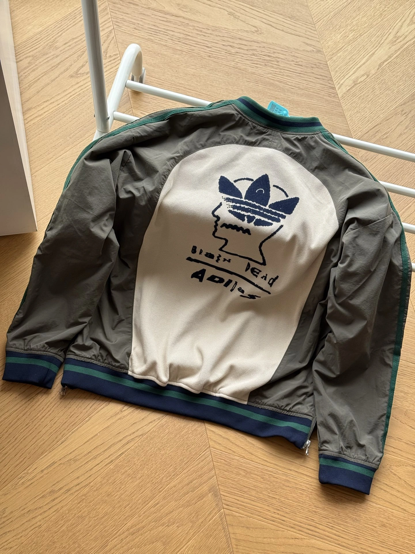 Gemini-- 14i41s adidas originals x Brain Dead oversize item: E-F110J1315