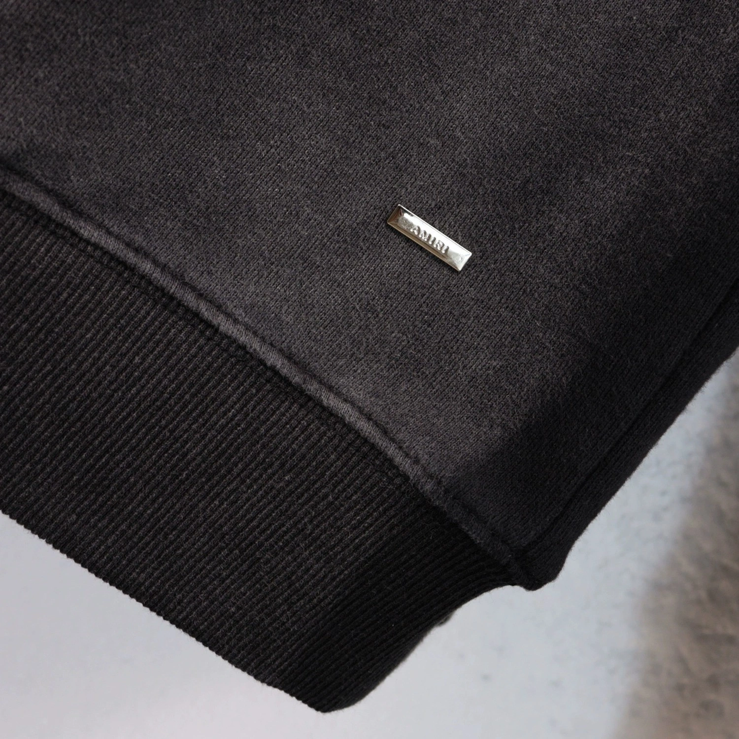 Gemini-- 17iri oversized item:E-FL31A0948