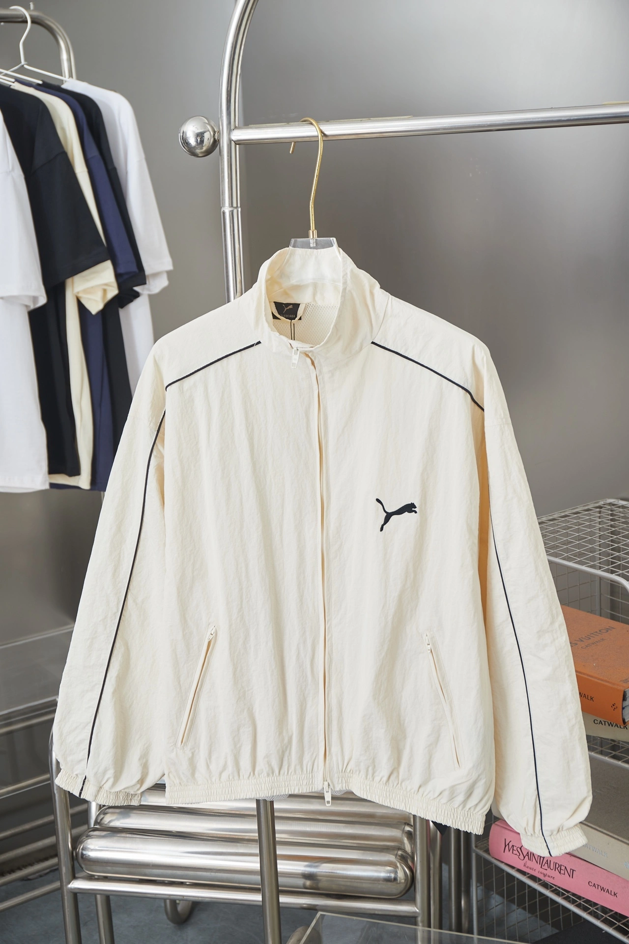 Gemini-- 218593i16 BLCG 25SS puma x balenciaga embroidery item: E-F431I2808