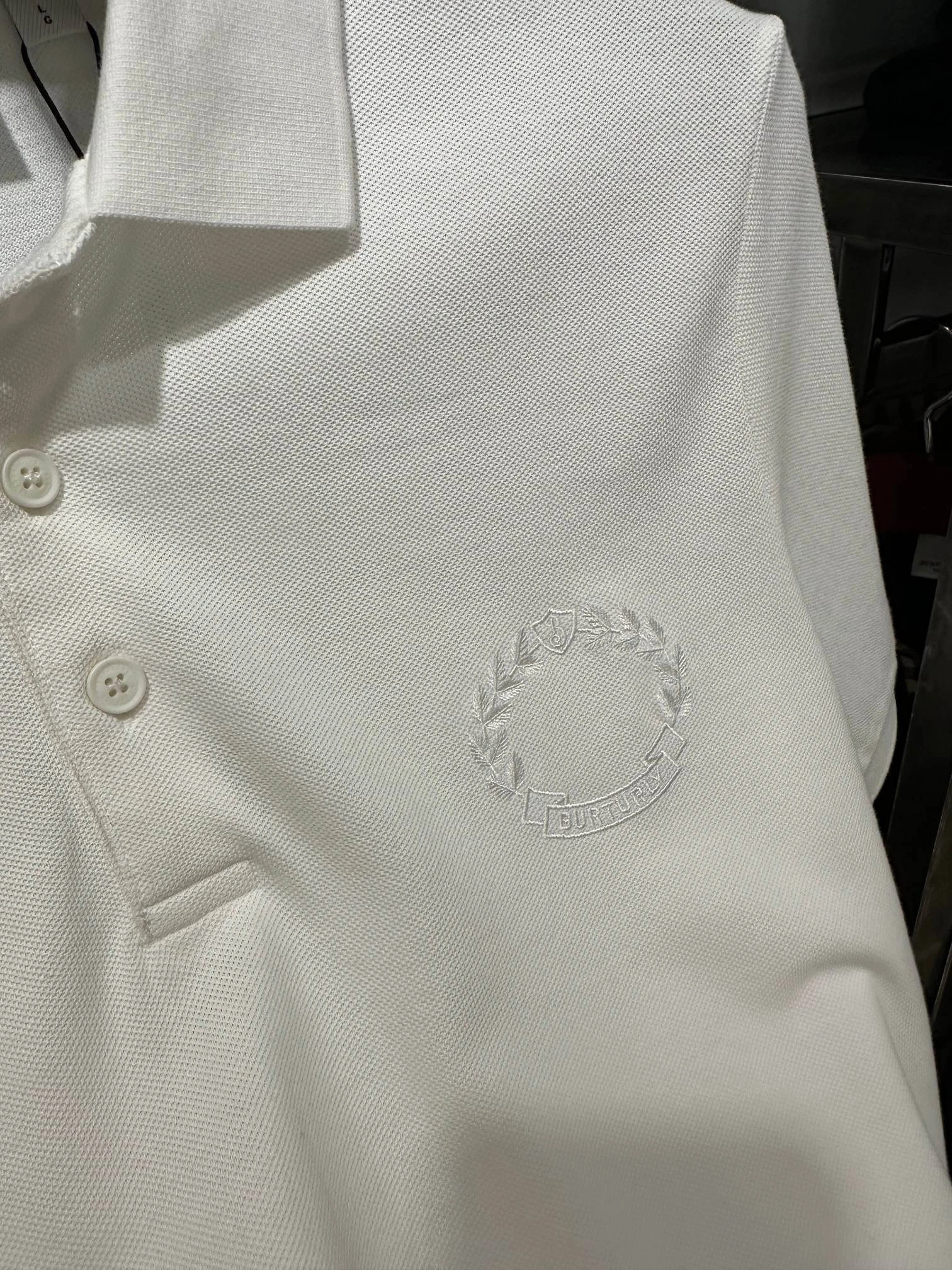 Gemini-- 218593i16 embroidery 2colour item:D-F409G0537-3