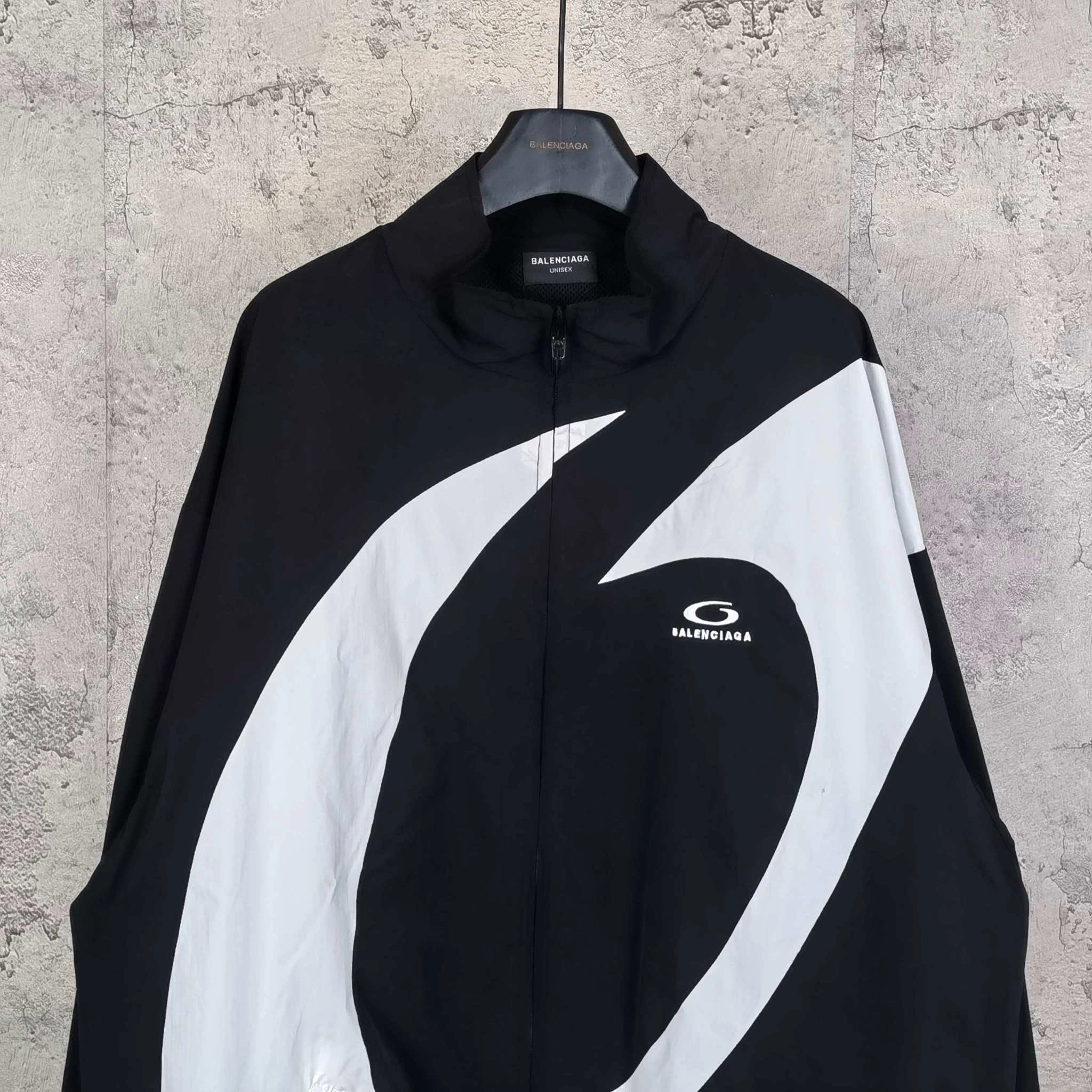 Gemini-- 218593i16 embroidery item:E-F505F1894H