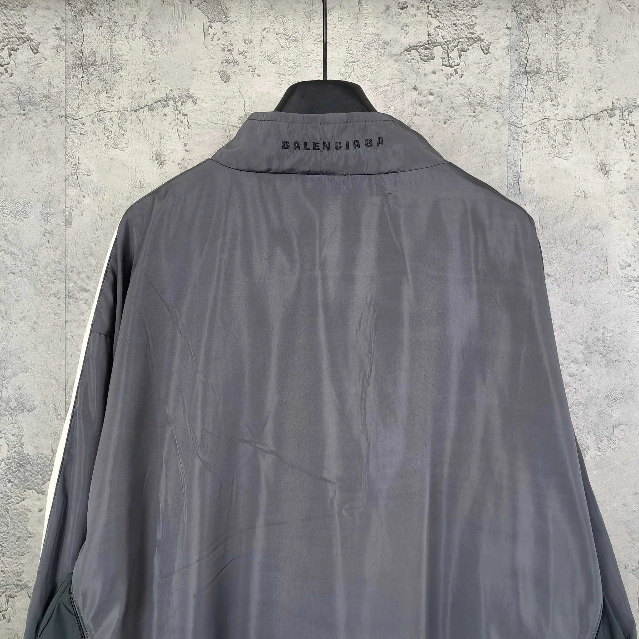 Gemini-- 218593i16 embroidery item:E-F505F1895H