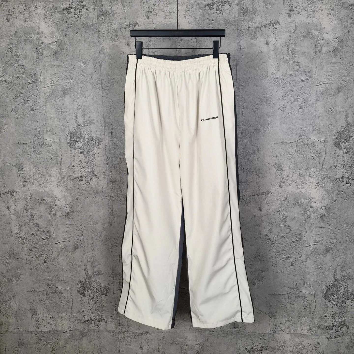 Gemini-- 218593i16 embroidery item:E-F505F1895H