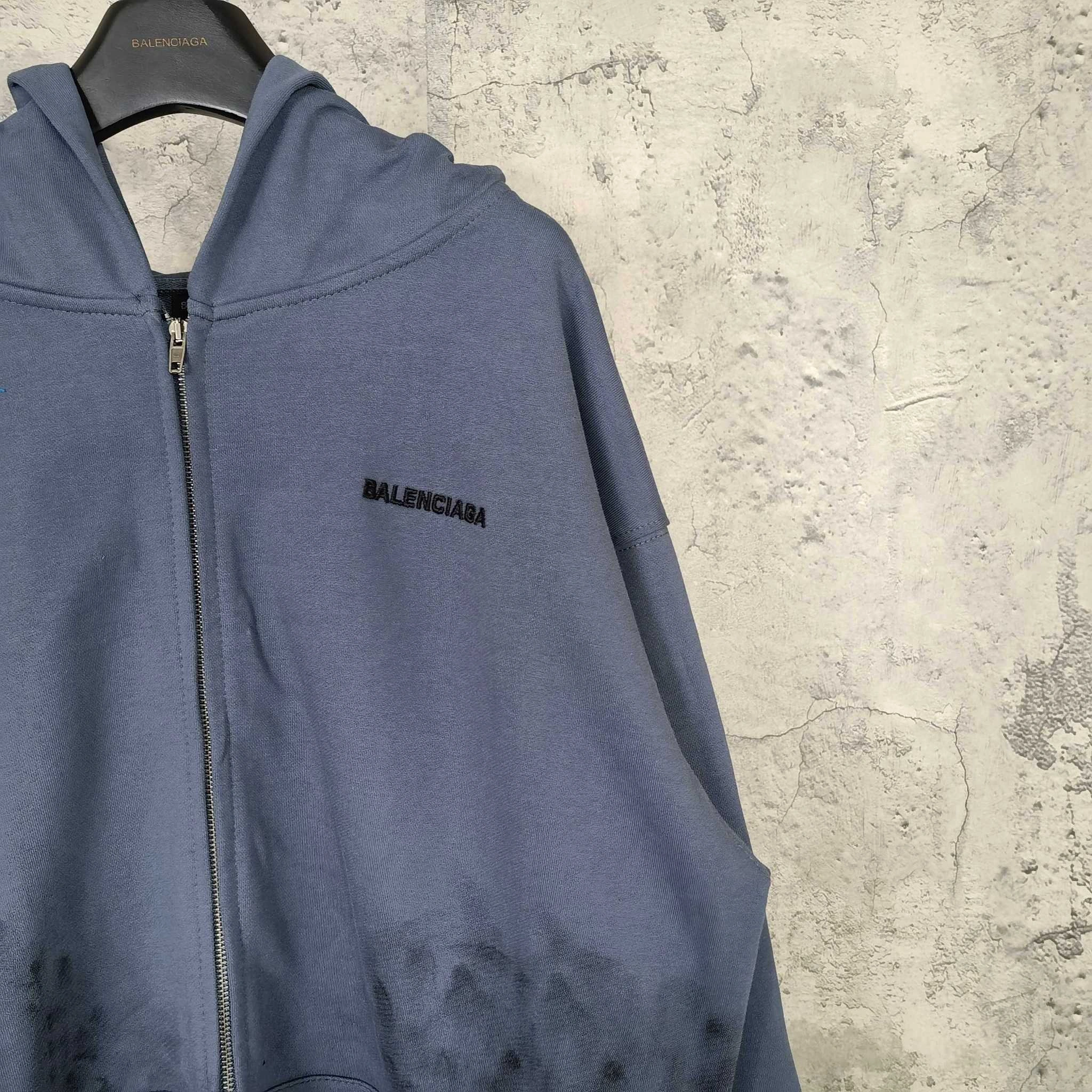 Gemini-- 218593i16 embroidery oversize item: E-F114I2848