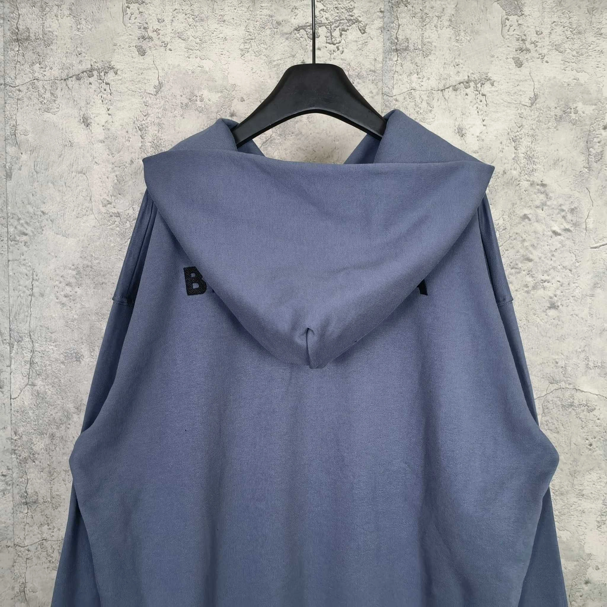 Gemini-- 218593i16 embroidery oversize item: E-F114I2848