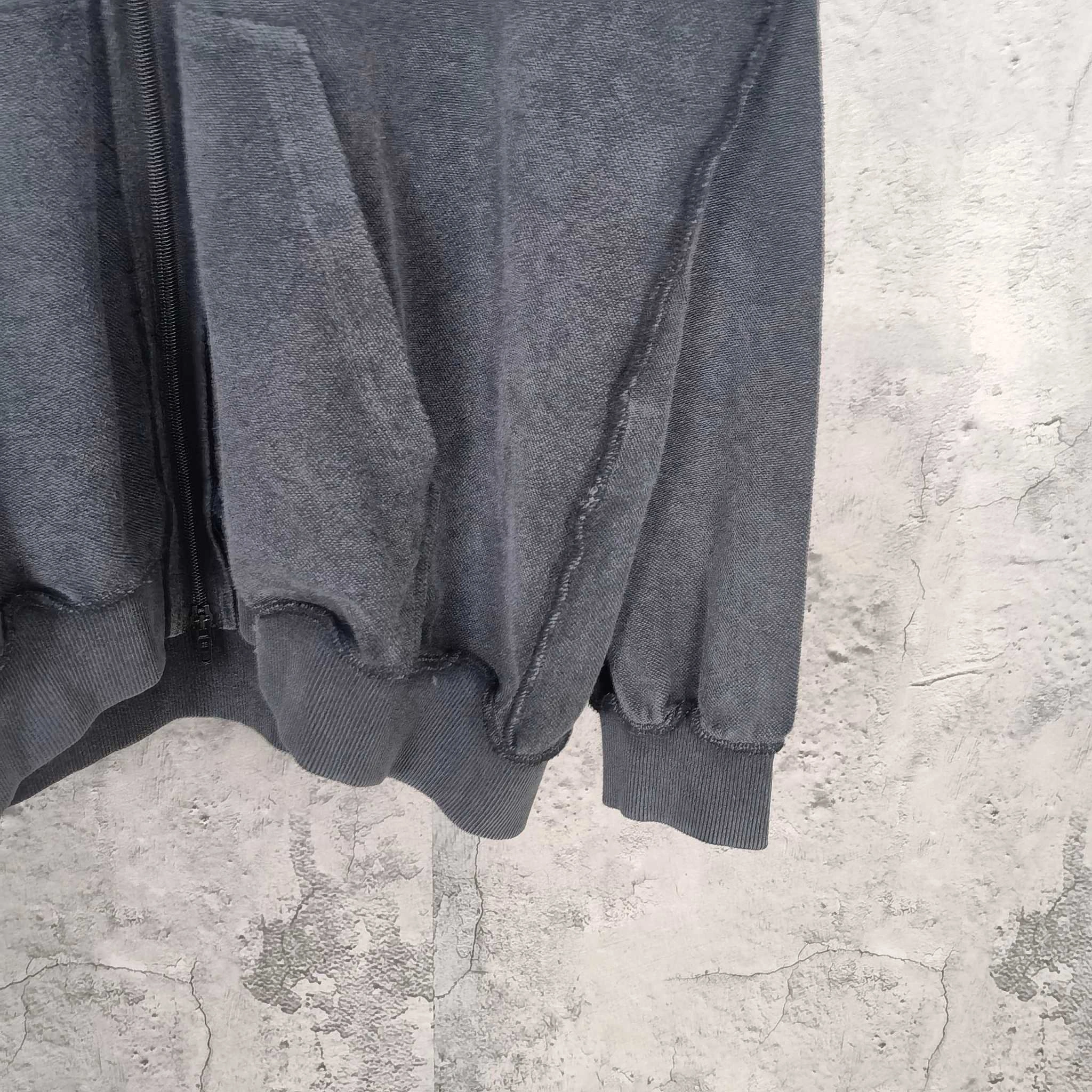 Gemini-- 218593i16 embroidery oversize item: E-F114I2849