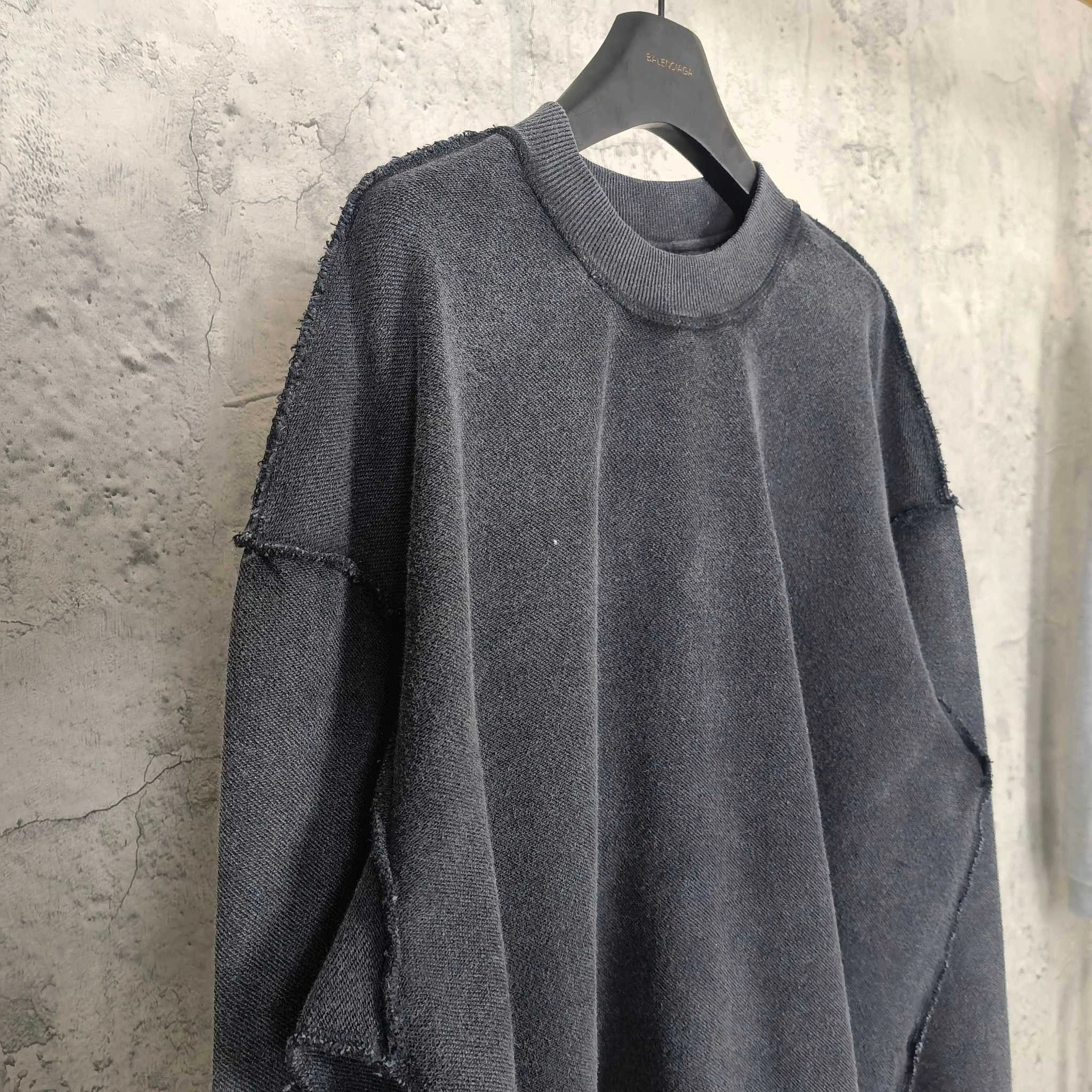 Gemini-- 218593i16 embroidery oversize item: E-F114I2850