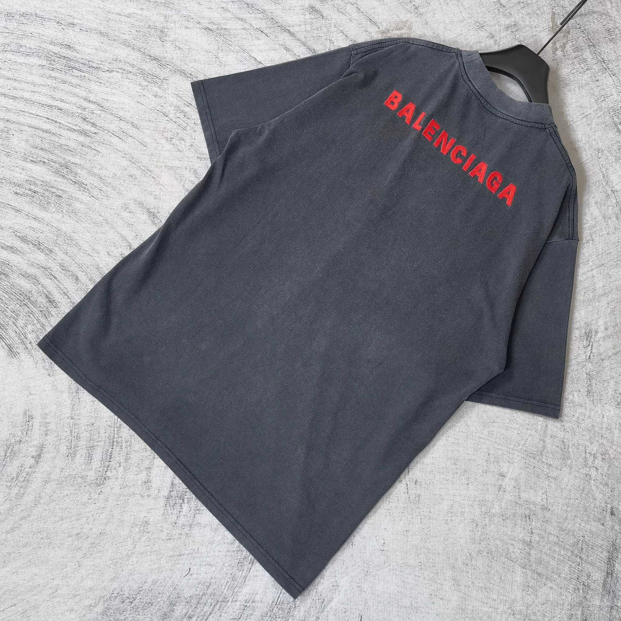 Gemini-- 218593i16 embroidery oversize item: E-F114I2851