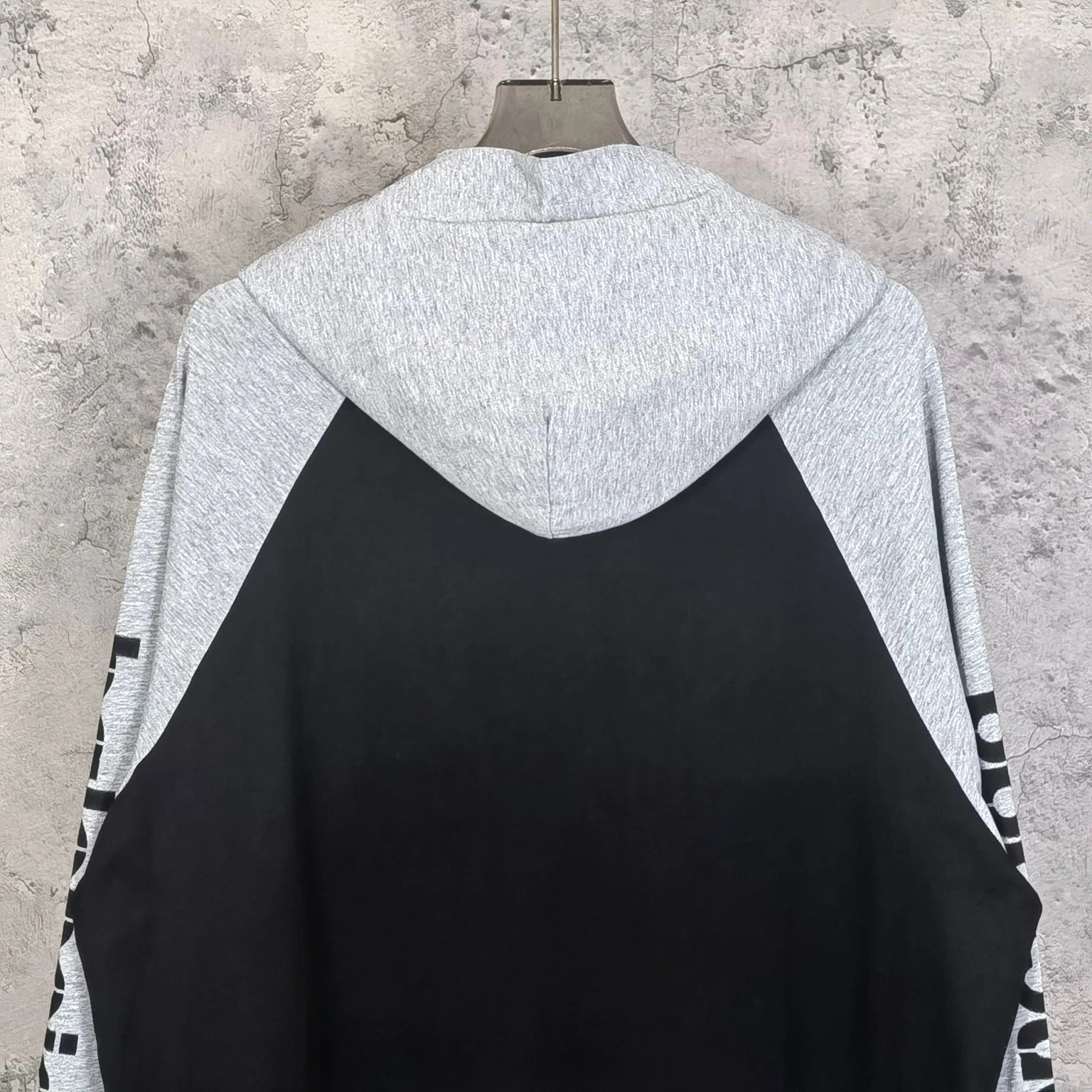 Gemini-- 218593i16 oversize item:D-F210G1113