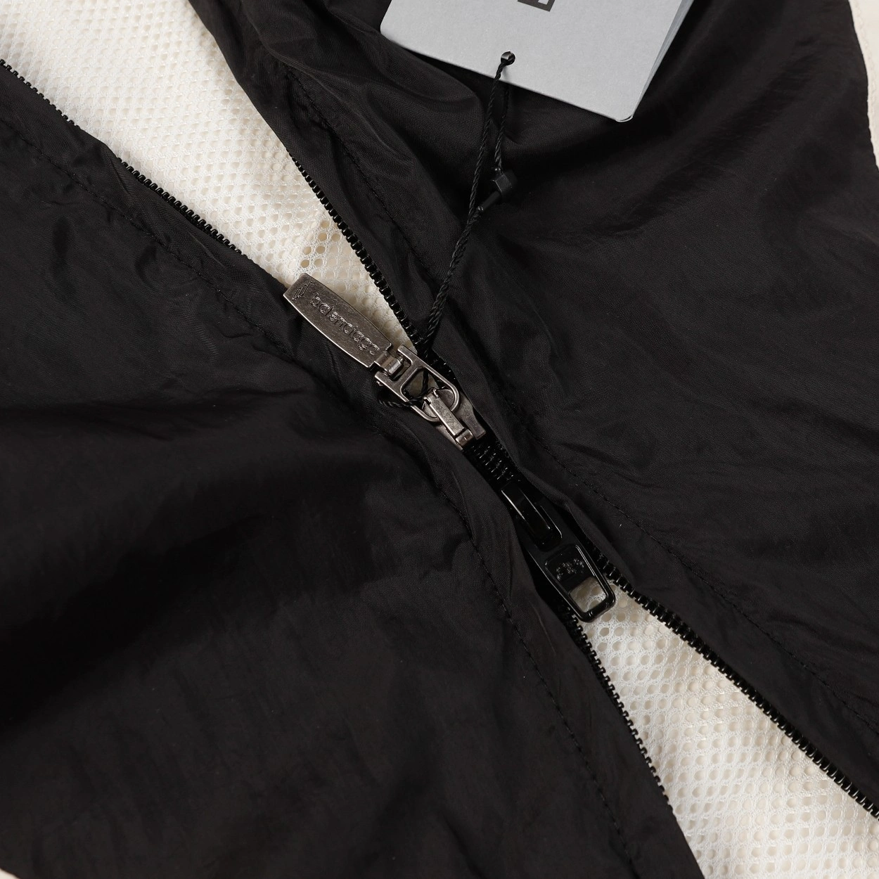 Gemini-- 218593i16 oversized item:D-F210G1116
