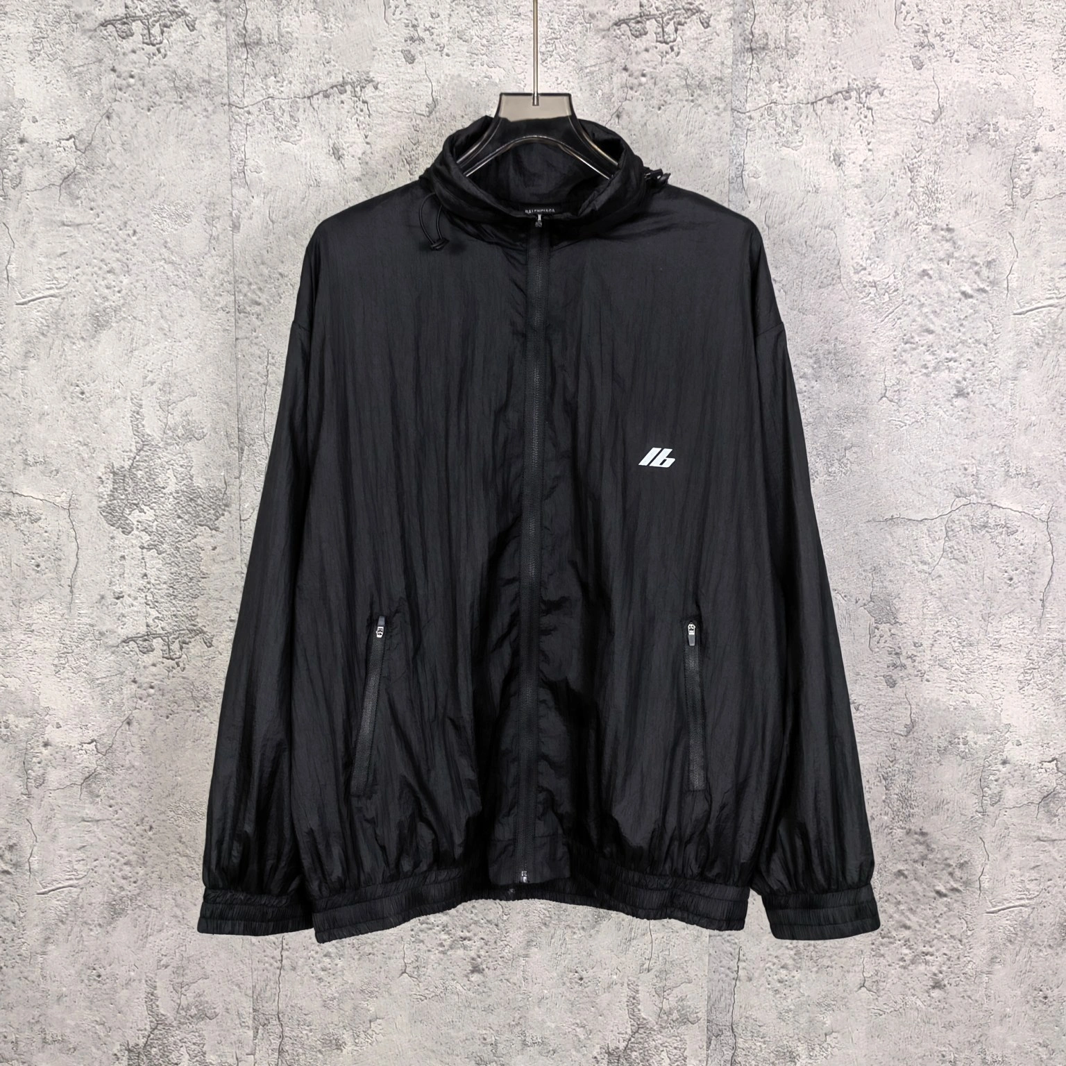 Gemini-- 218593i16 oversized item:D-F210G1118