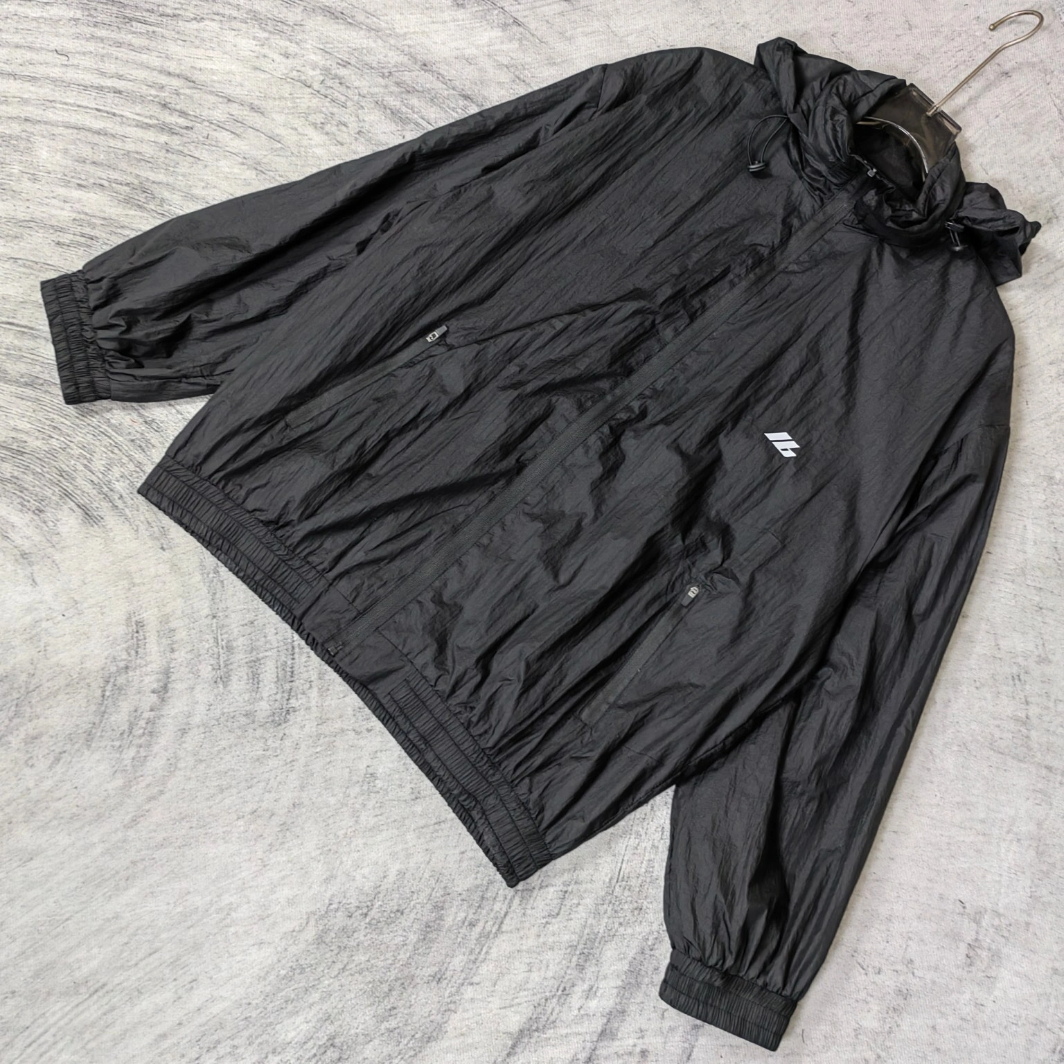 Gemini-- 218593i16 oversized item:D-F210G1118