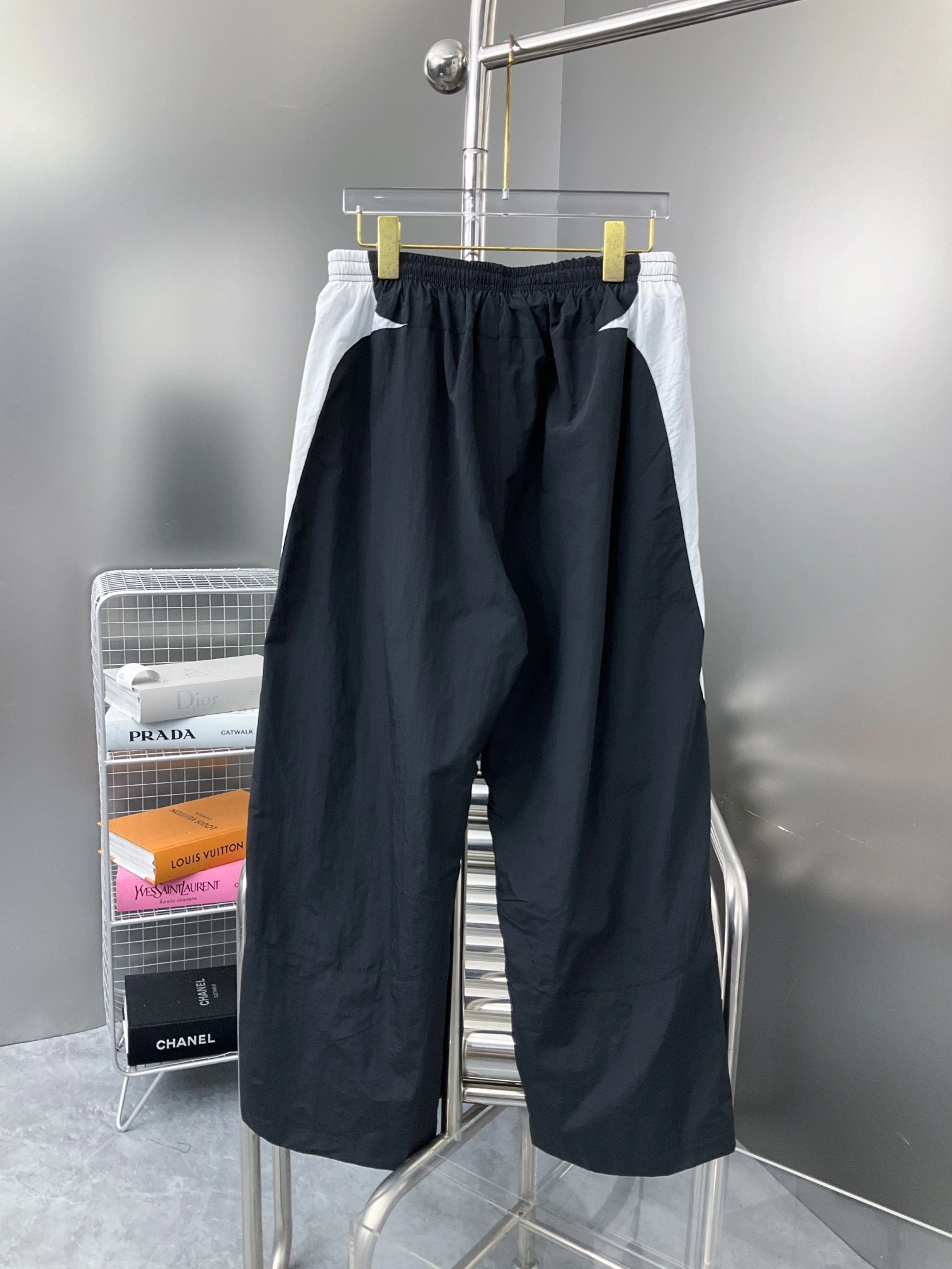 Gemini-- 218593i16 suit nylon embroidery 3colour item:E-F509L0515-3H