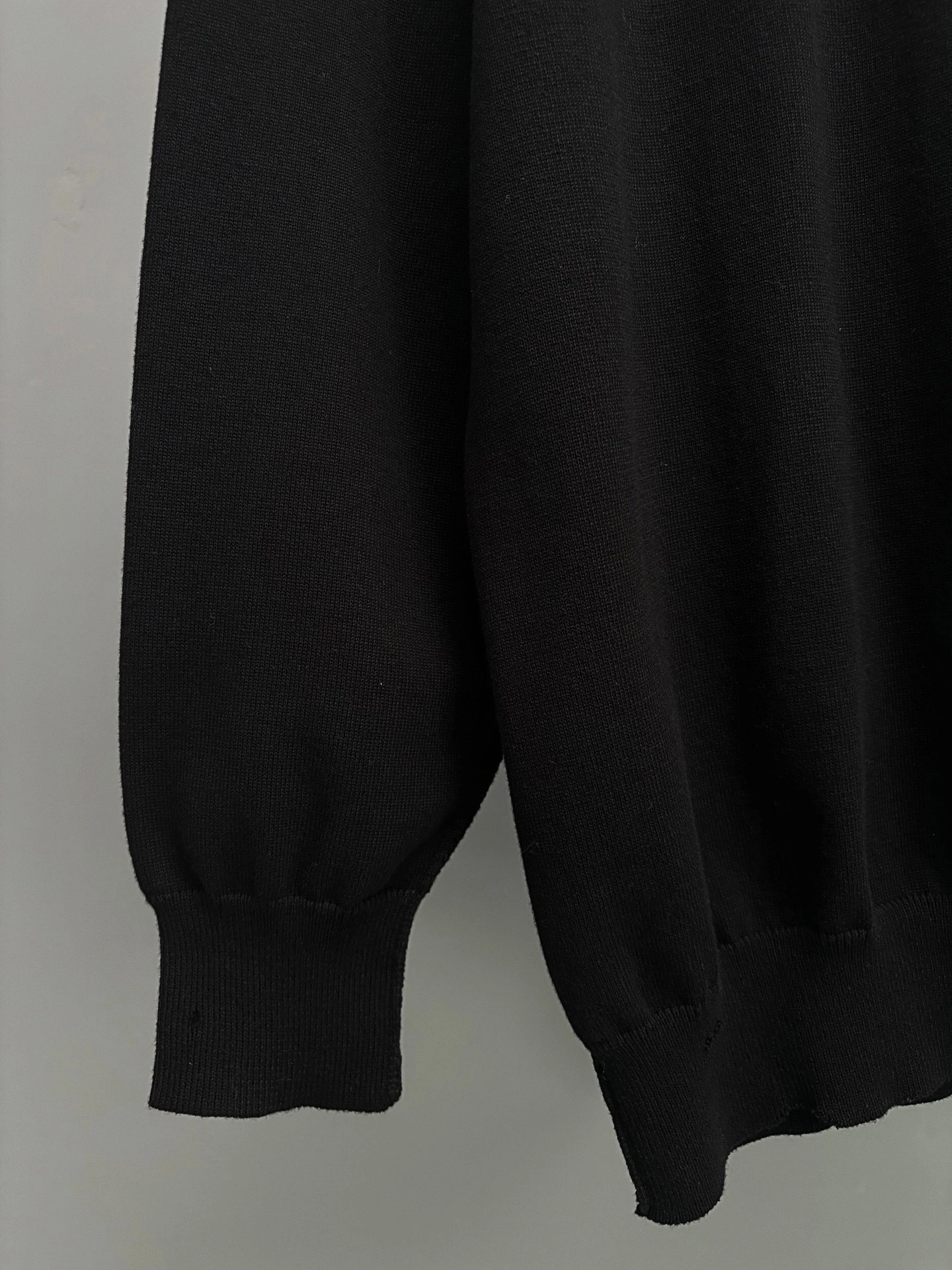Gemini-- 218593i16 wool oversize item: E-F114I2846