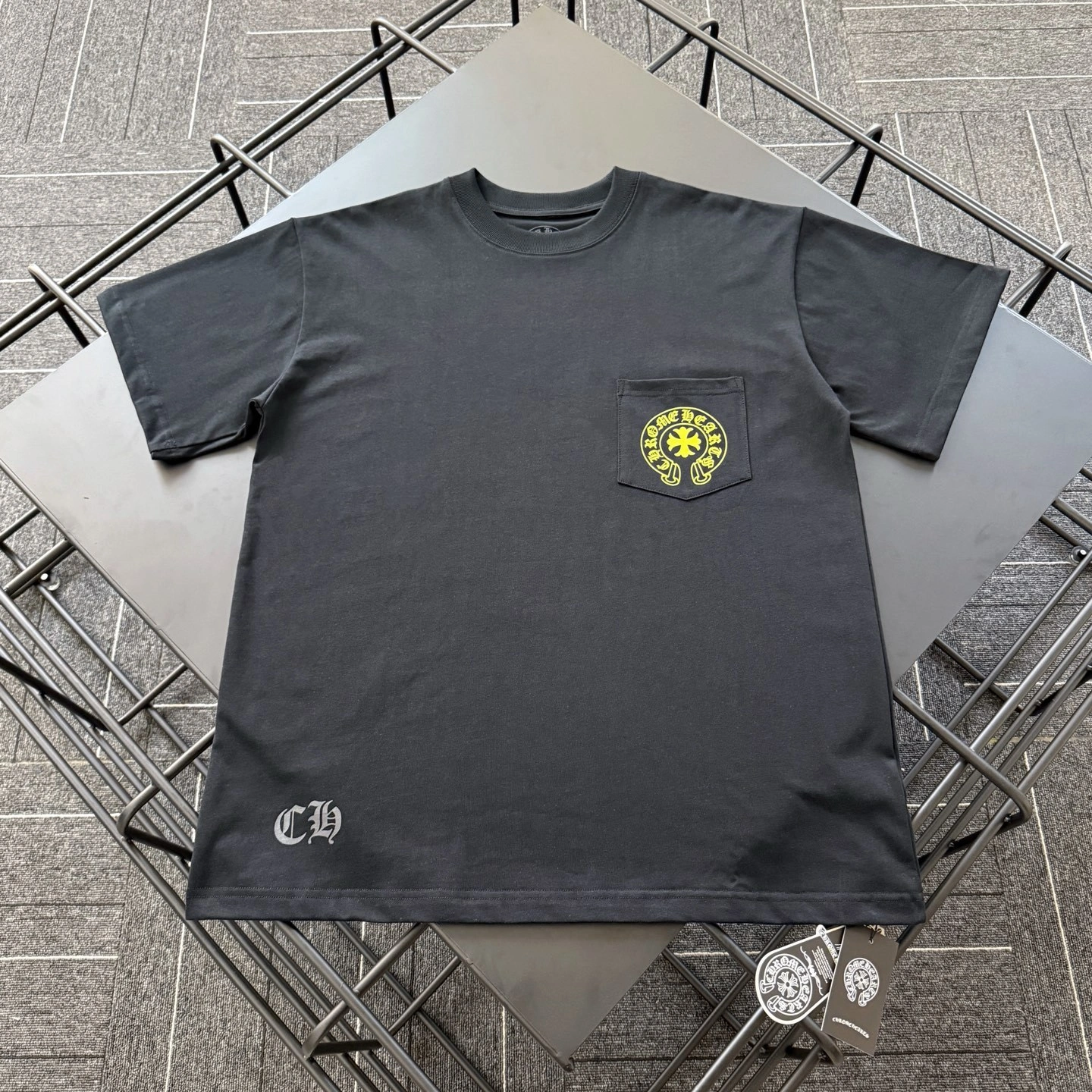 Gemini-- 3hro75 oversized item:E-F125G0934