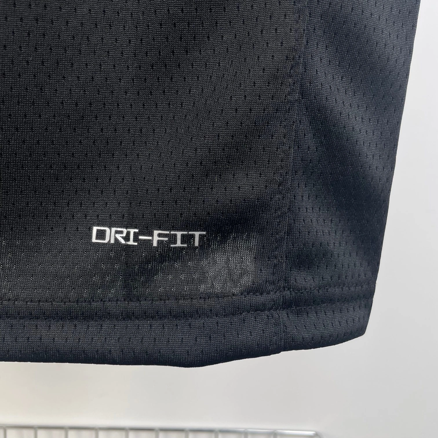 Gemini - 9ik5 embroidery item:E-F125E0519