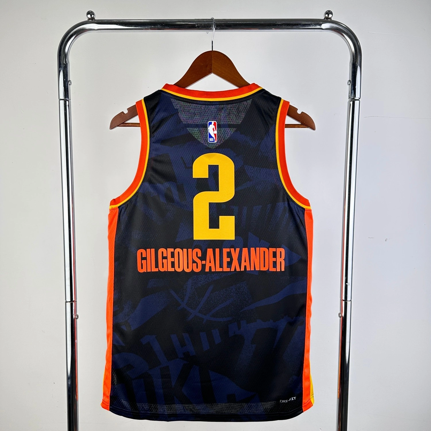 Gemini - 9ik5 embroidery item:E-F125E0528