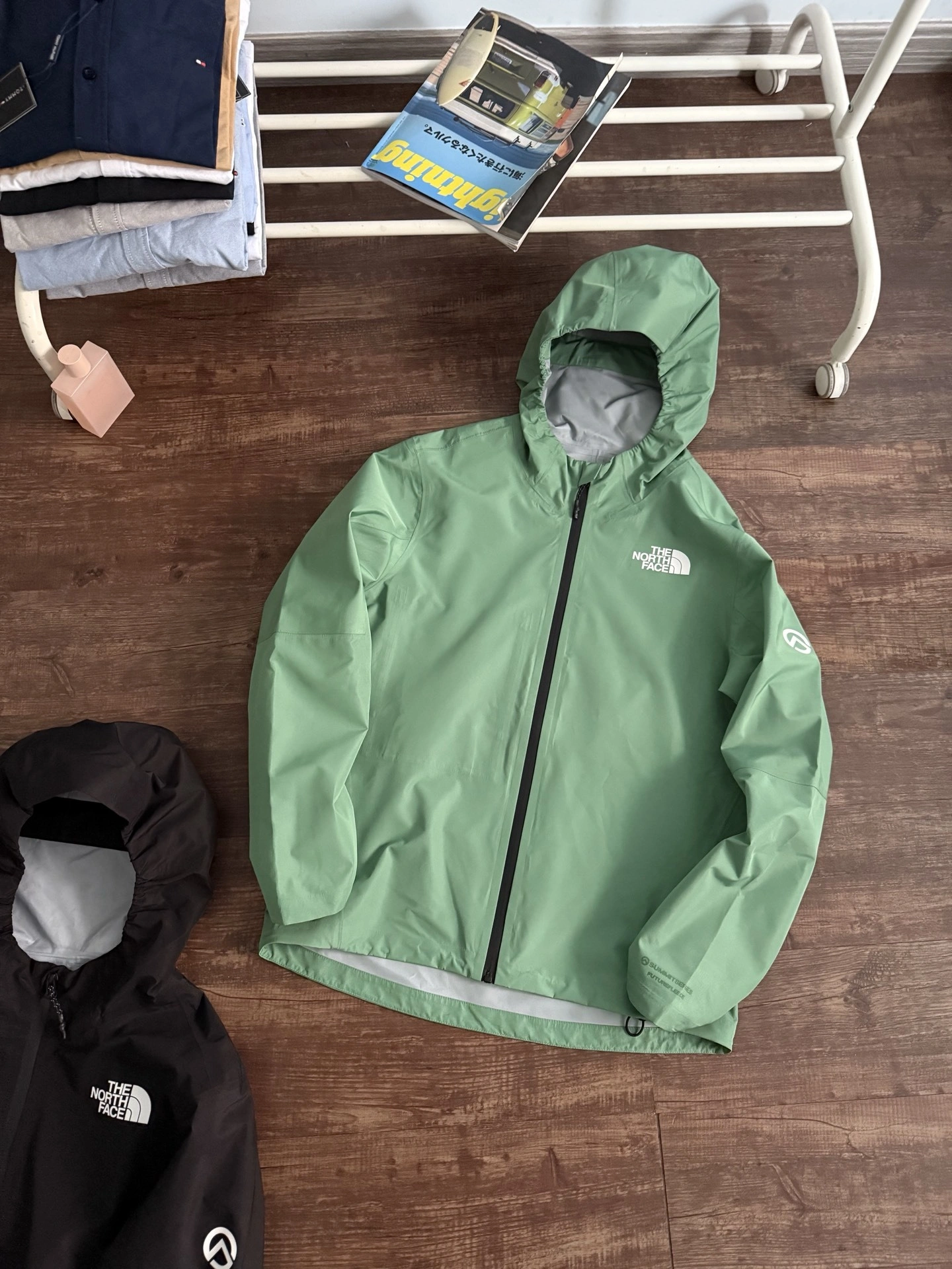 Gemini-- F135 oversize 2colour item: E-F524C0812-2