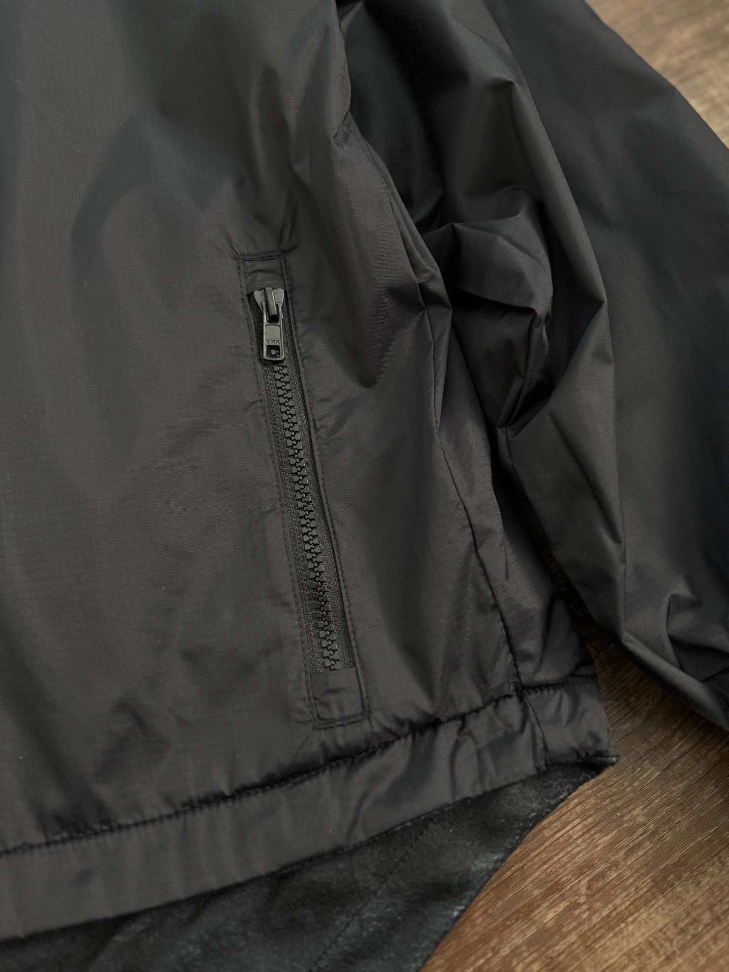 Gemini-- F135 oversize reversible item: E-F110C0816