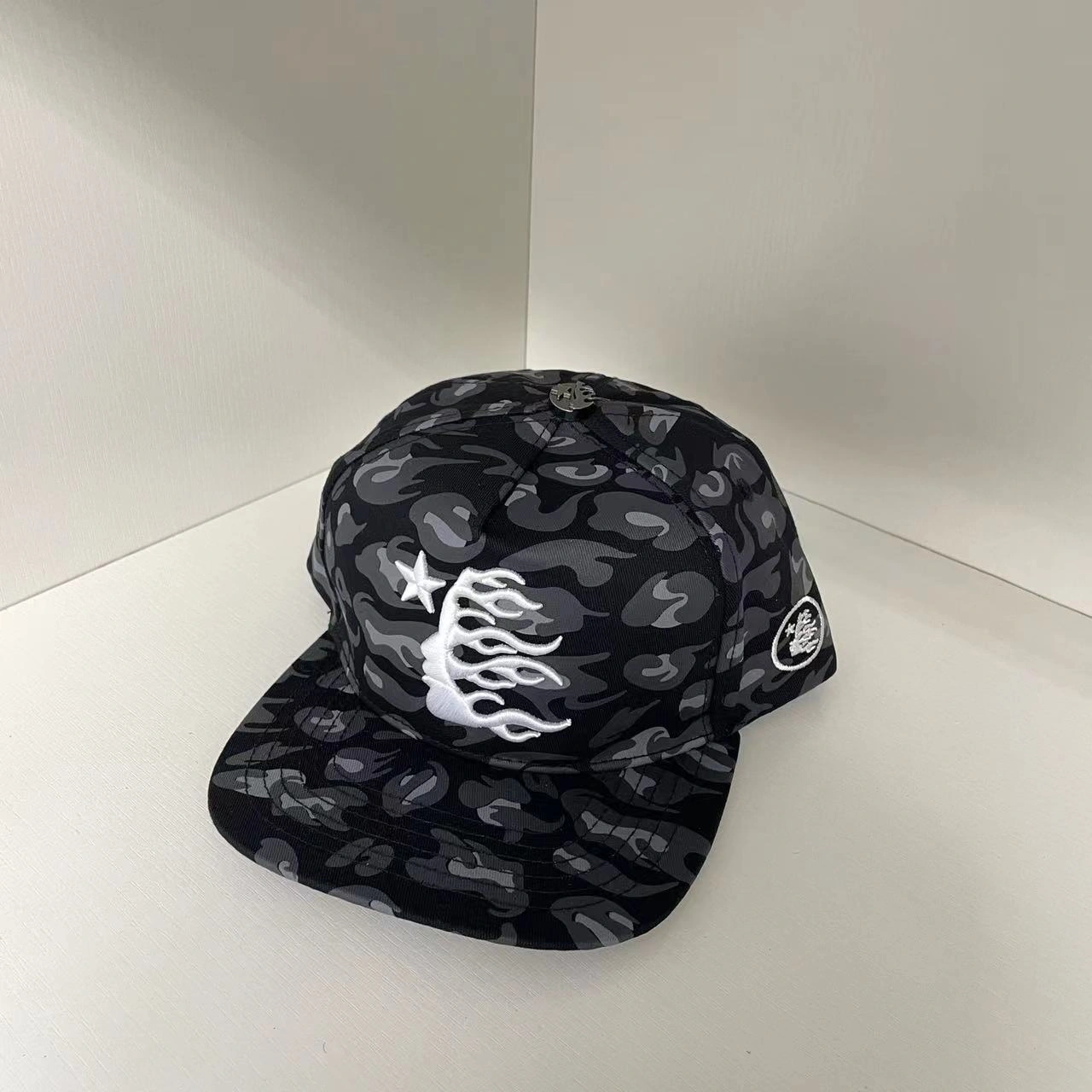 Gemini-- H588st1r embroidery 6colour item:E-F000B1833-6