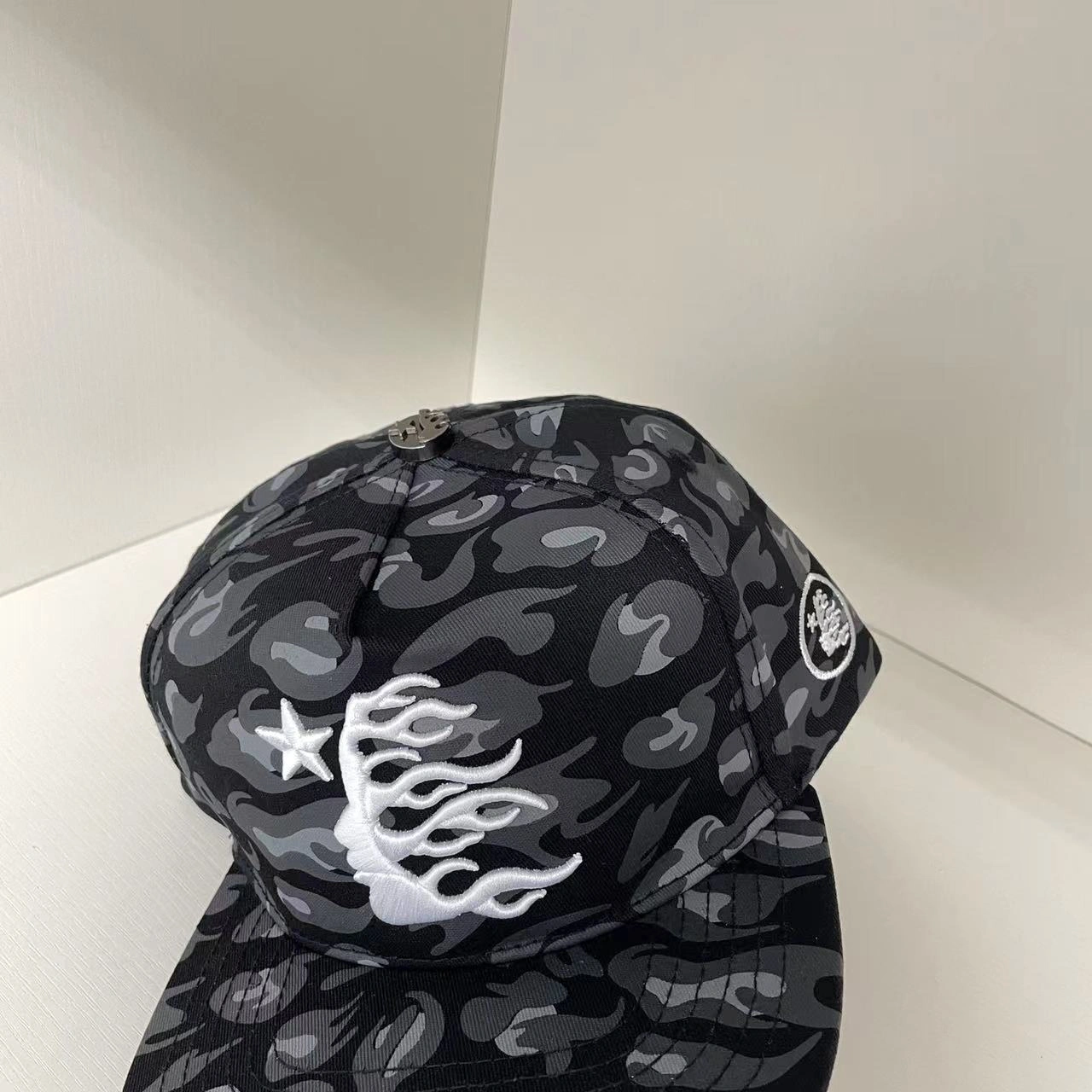 Gemini-- H588st1r embroidery 6colour item:E-F000B1833-6
