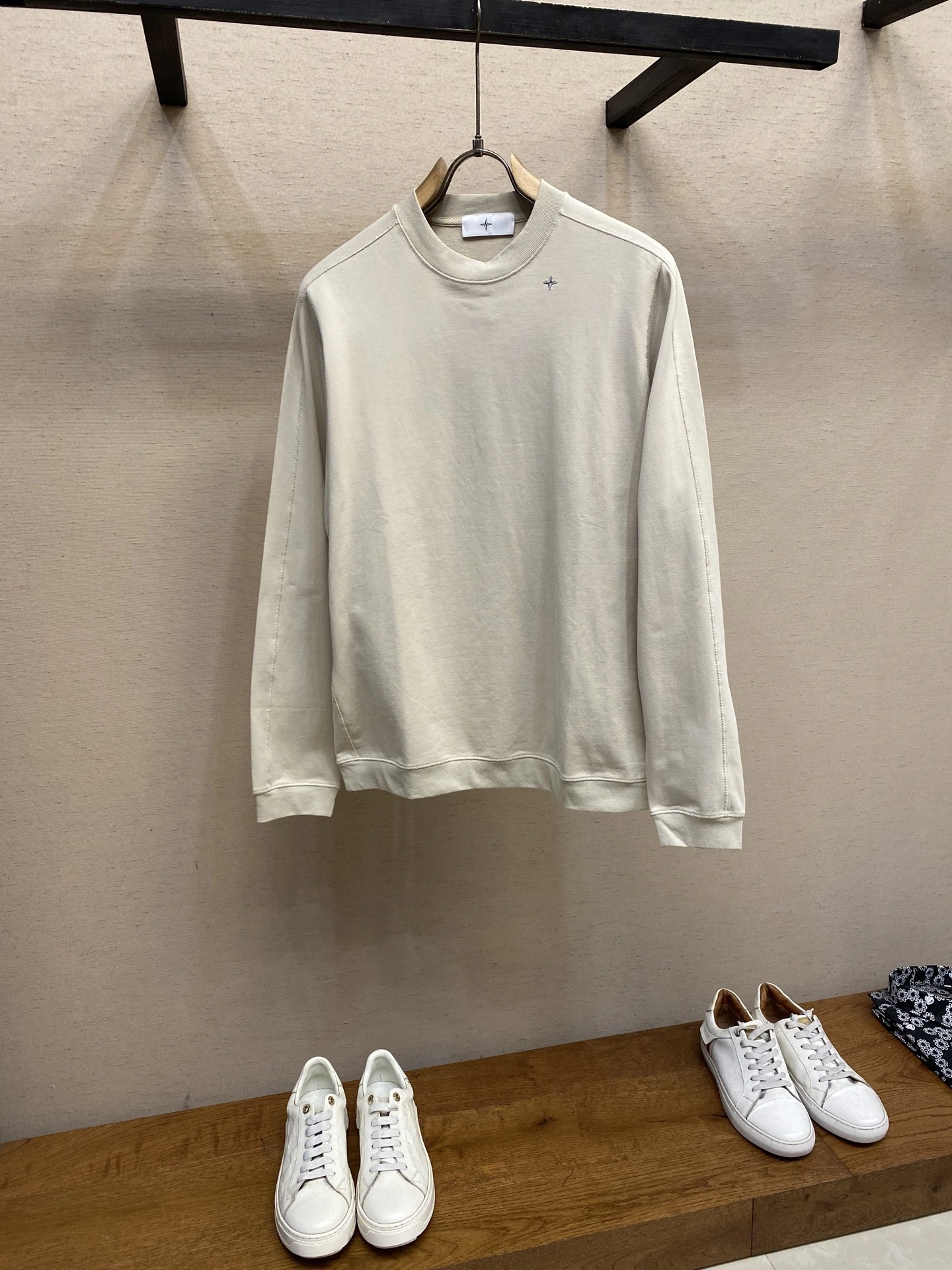 Gemini-- Is8194 embroidery oversize 2colour item:E-F501J1008-2H