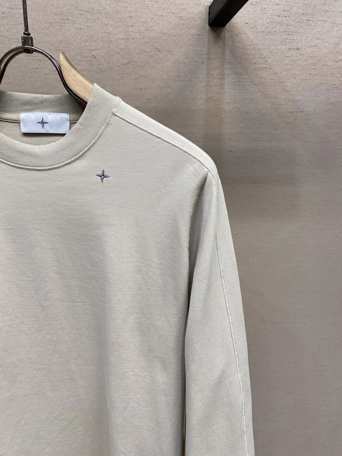Gemini-- Is8194 embroidery oversize 2colour item:E-F501J1008-2H