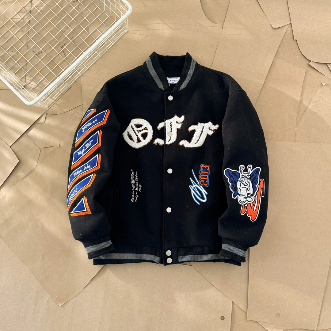 Gemini - Off Whit5 embroidery wool item:E-F524J3040