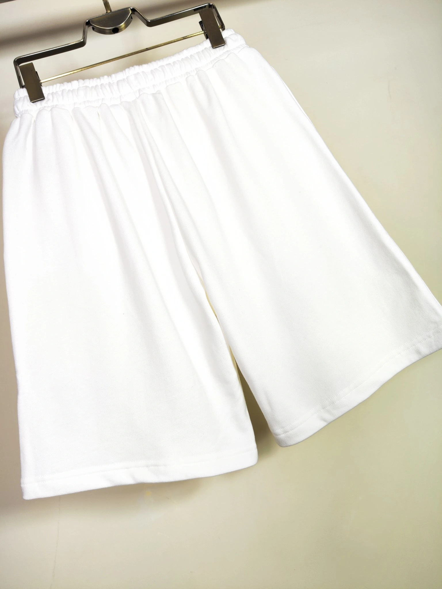 Gemini-- P187 shorts 2colour item:E-FL29H3006-2
