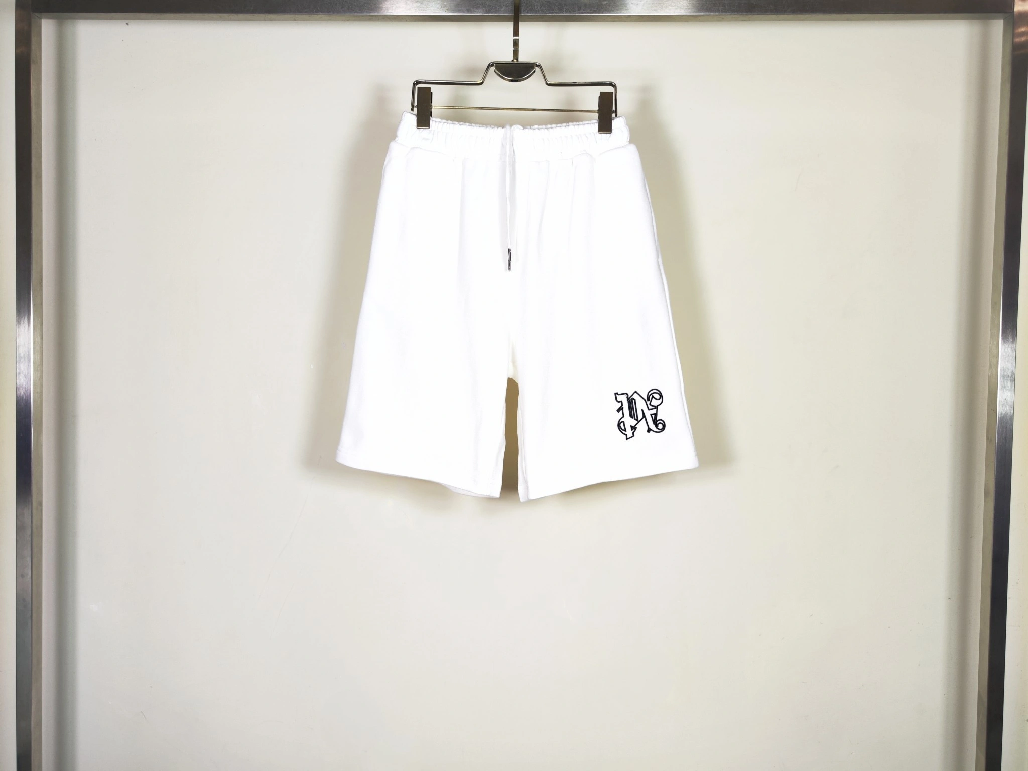Gemini-- P187 shorts 2colour item:E-FL29H3006-2