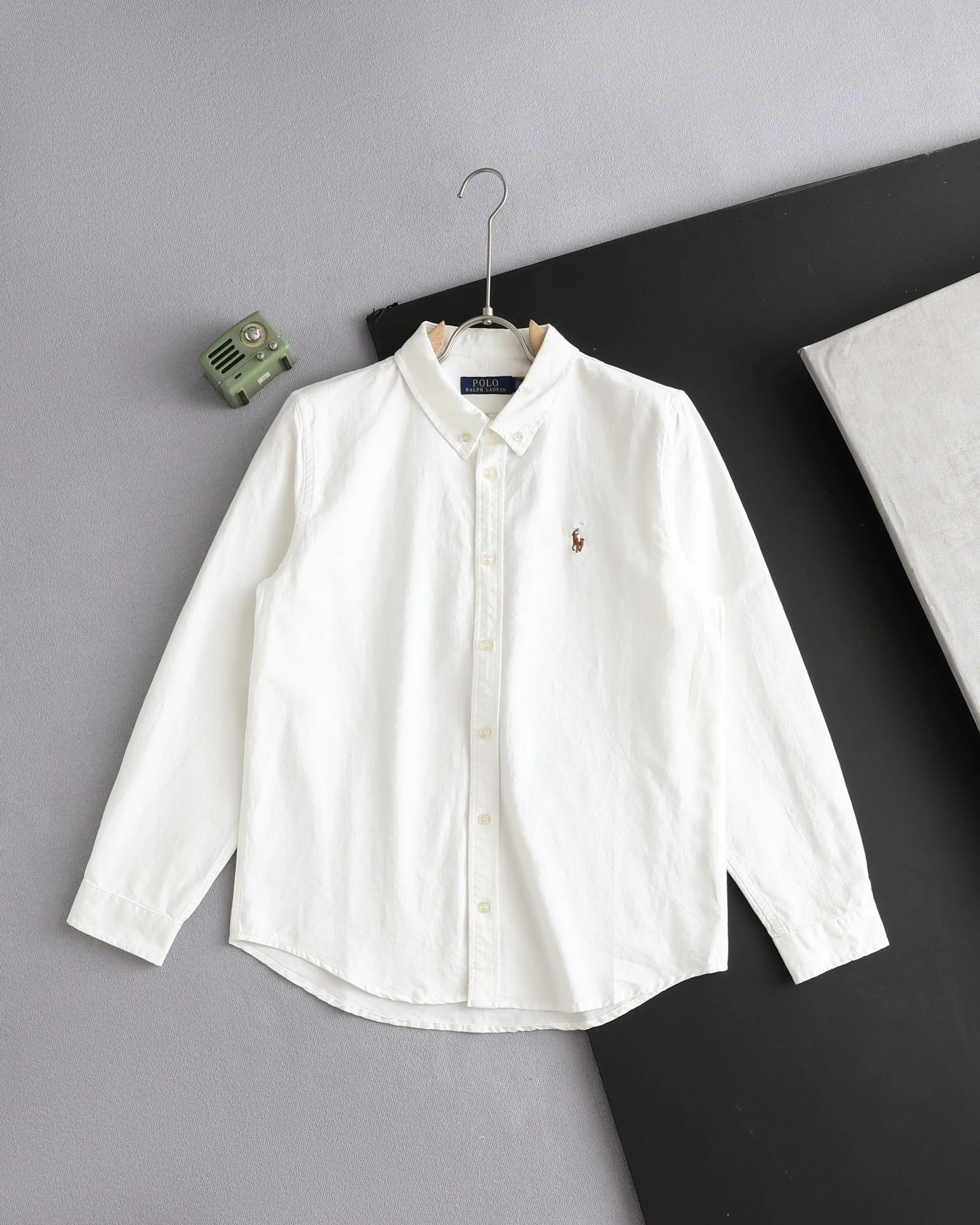 Gemini-- R18ph 4colour item:E-F000B1295-4H
