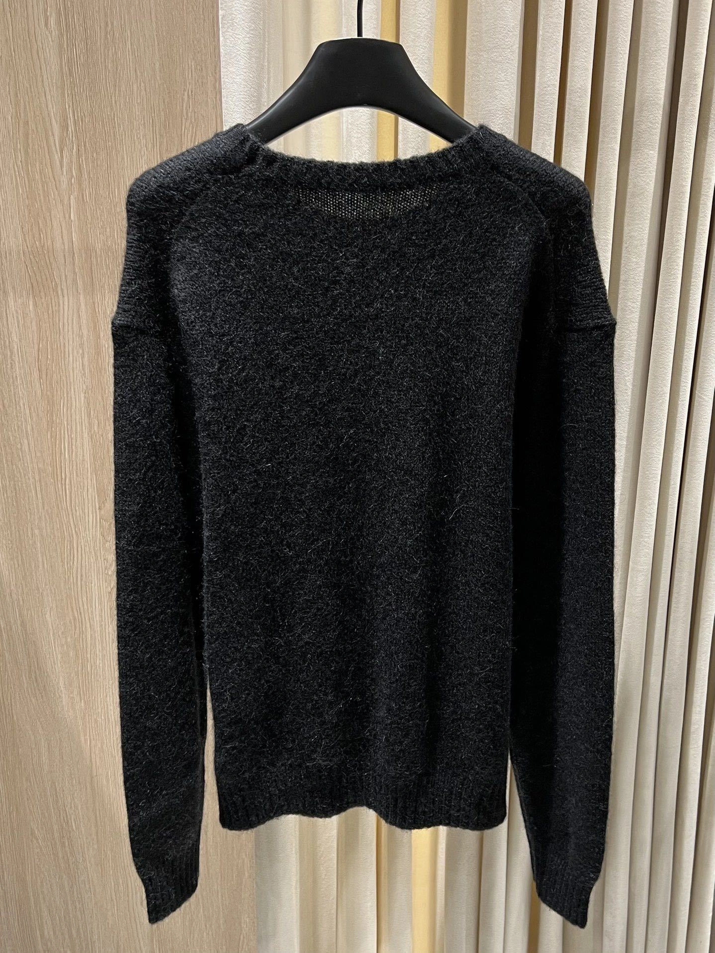 Gemini-- R18ph cashmere wool embroidery 2colour item:E-F140J0826-2H