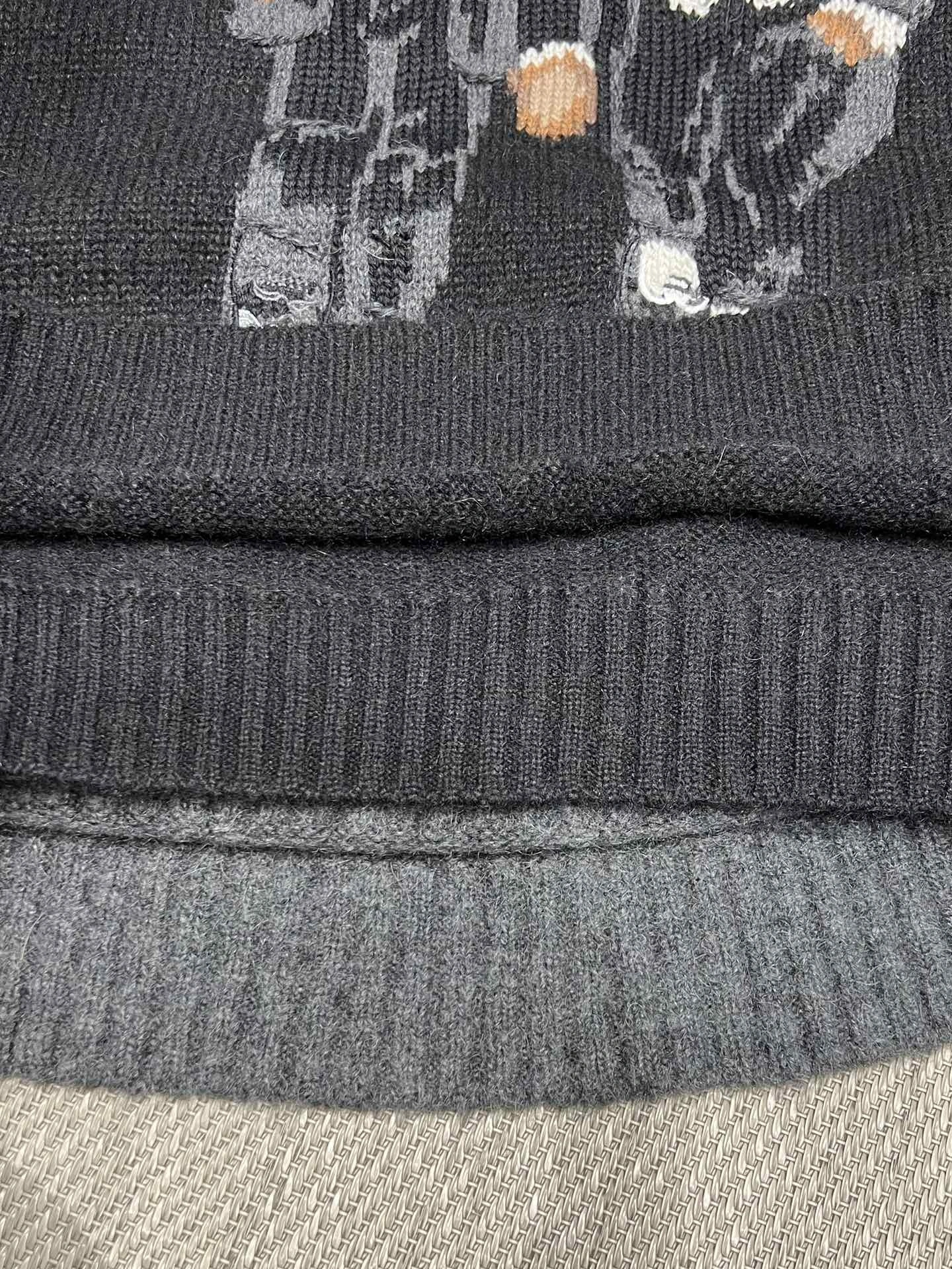 Gemini-- R18ph cashmere wool embroidery 2colour item:E-F140J0826-2H