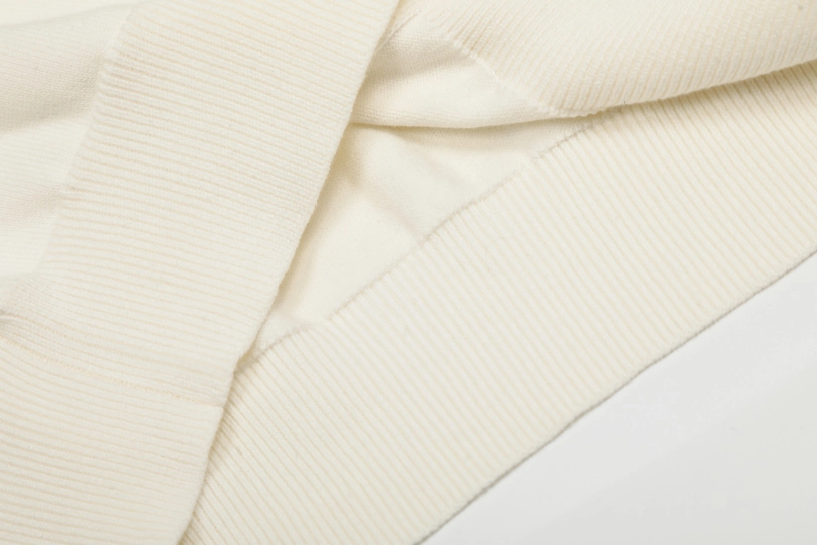 Gemini-- R18ph embroidery 10colour item: E-F431I2813-10