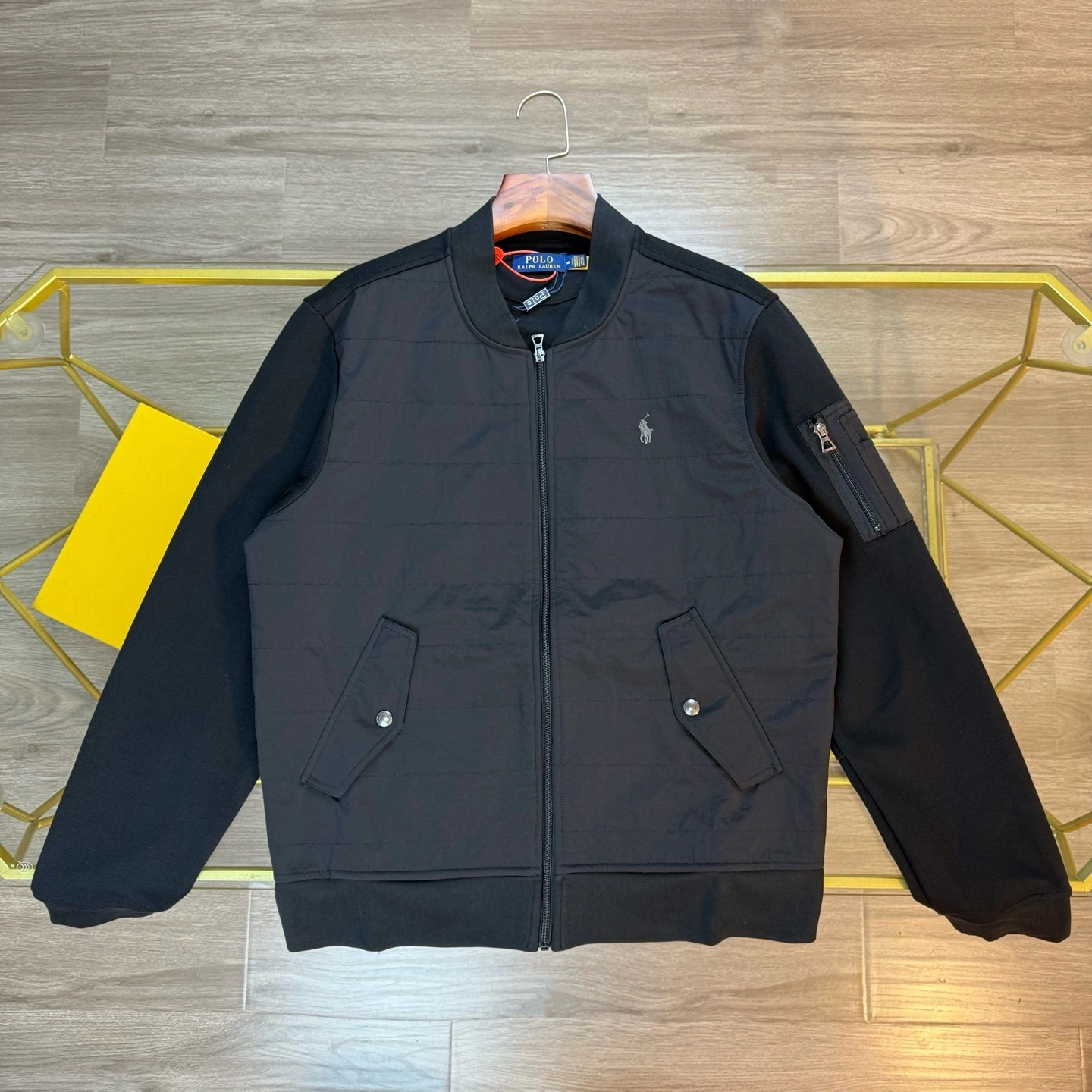 Gemini-- R18ph item:E-F110K2142F