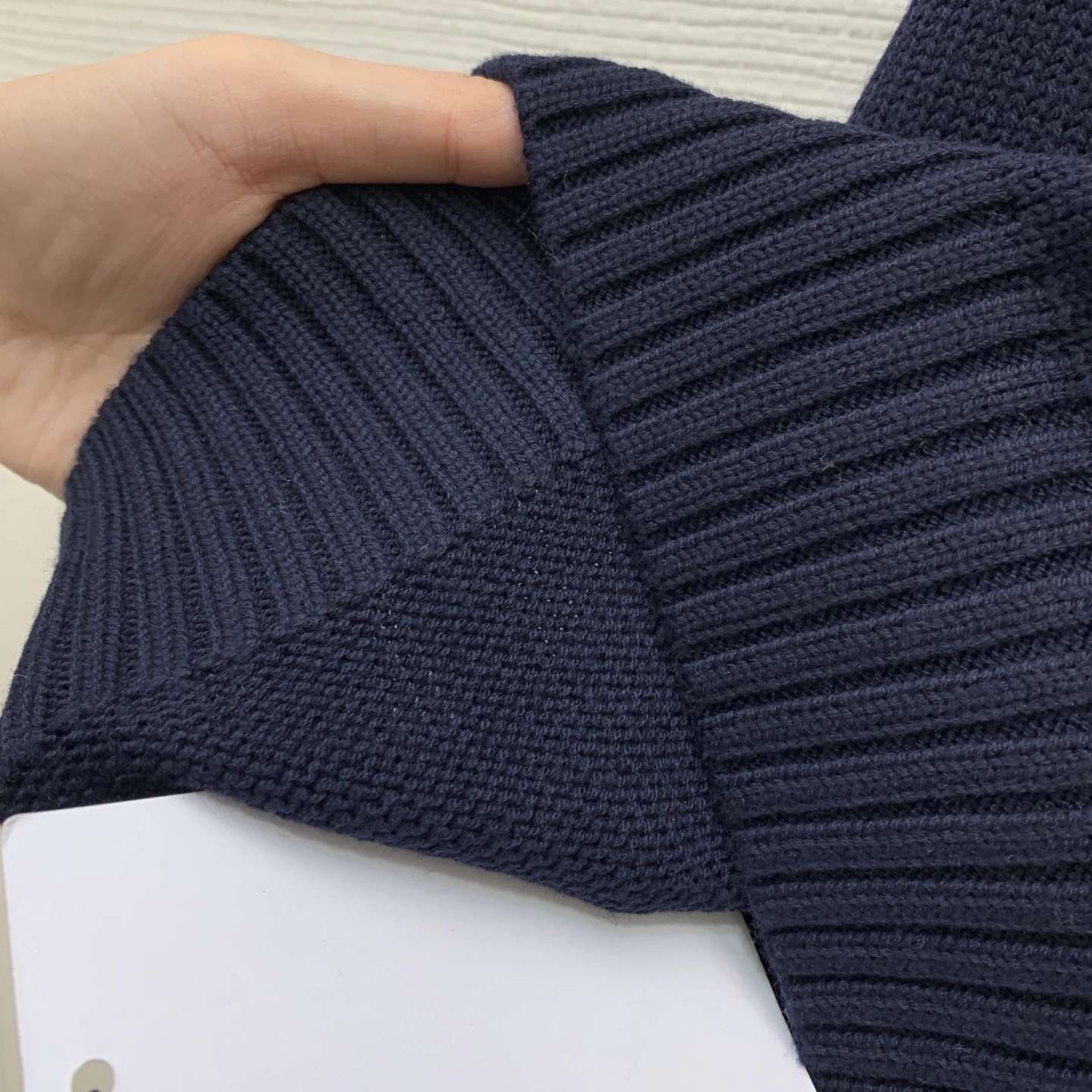 Gemini-- R18ph wool item:E-F044L2714H