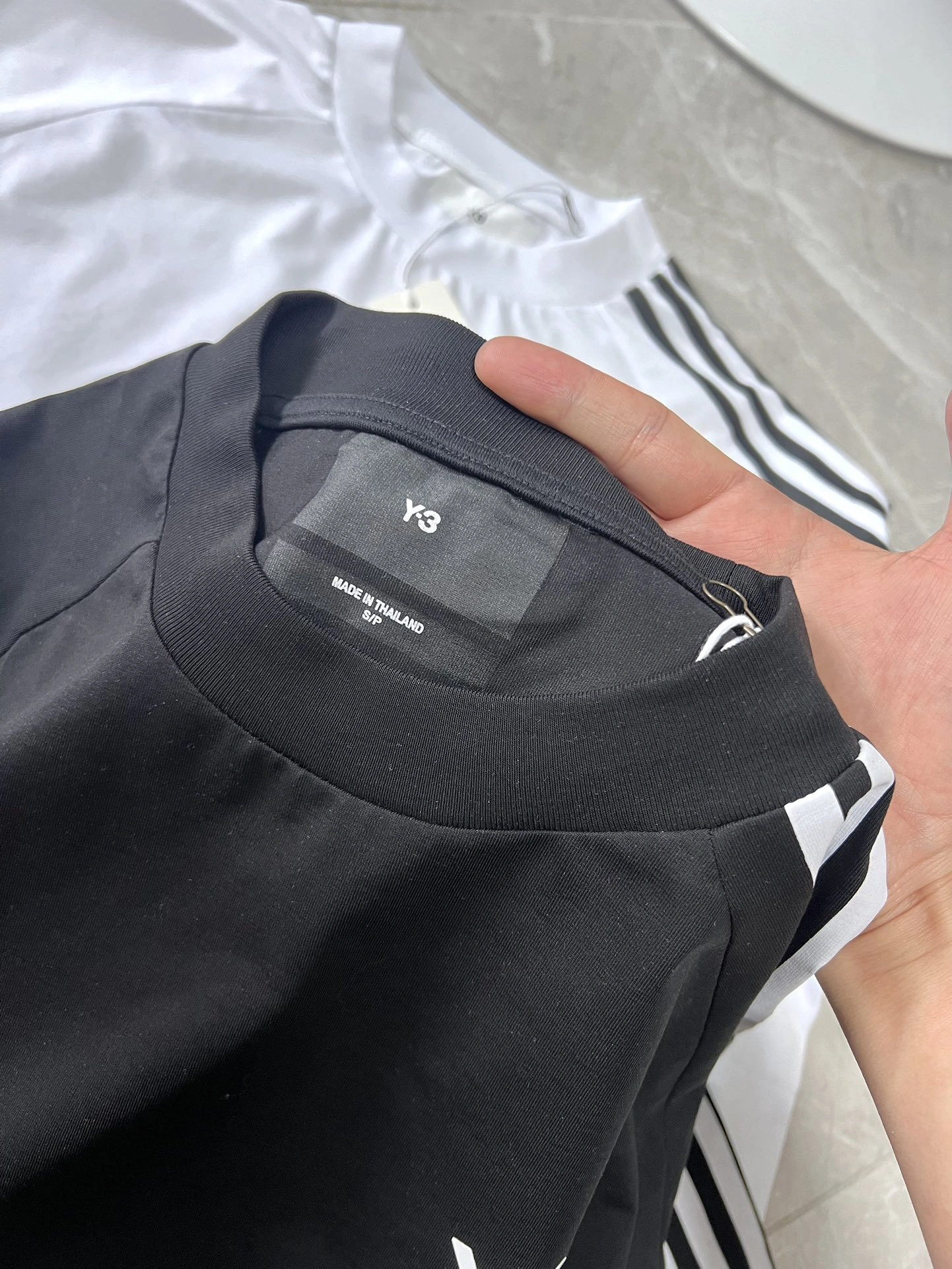 Gemini-- Y-3 Oversized 2colour item:D-F000E2425-2