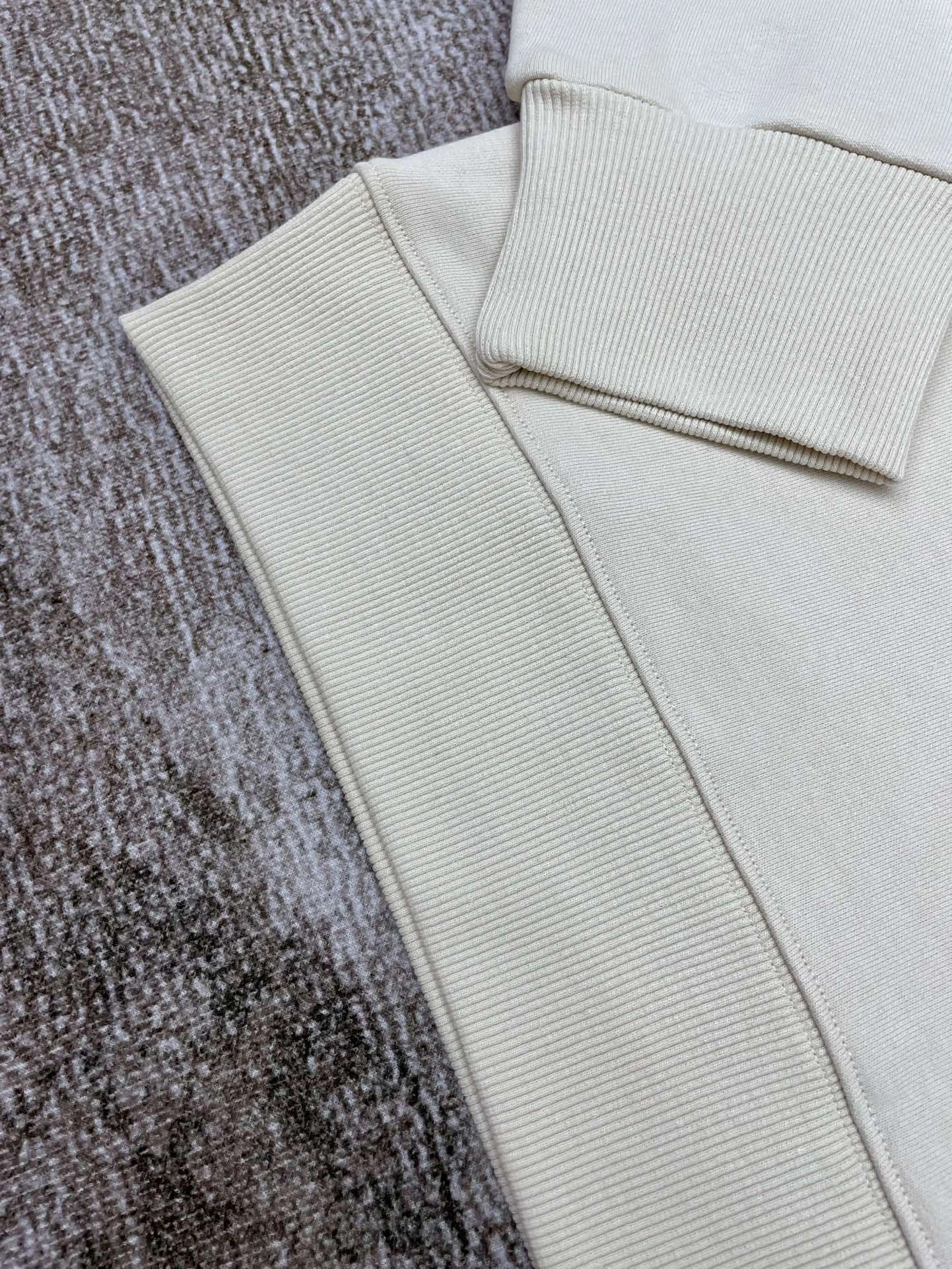 Gemini-- oversized item:C-F000C1064