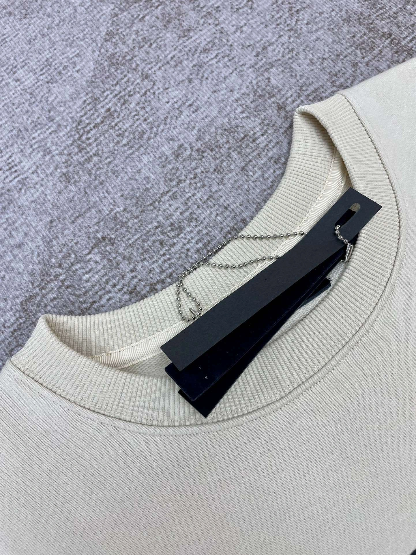 Gemini-- oversized item:C-F000C1064
