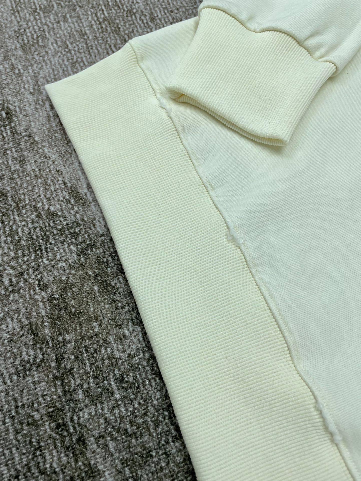 Gemini-- oversized item:C-F000C1107