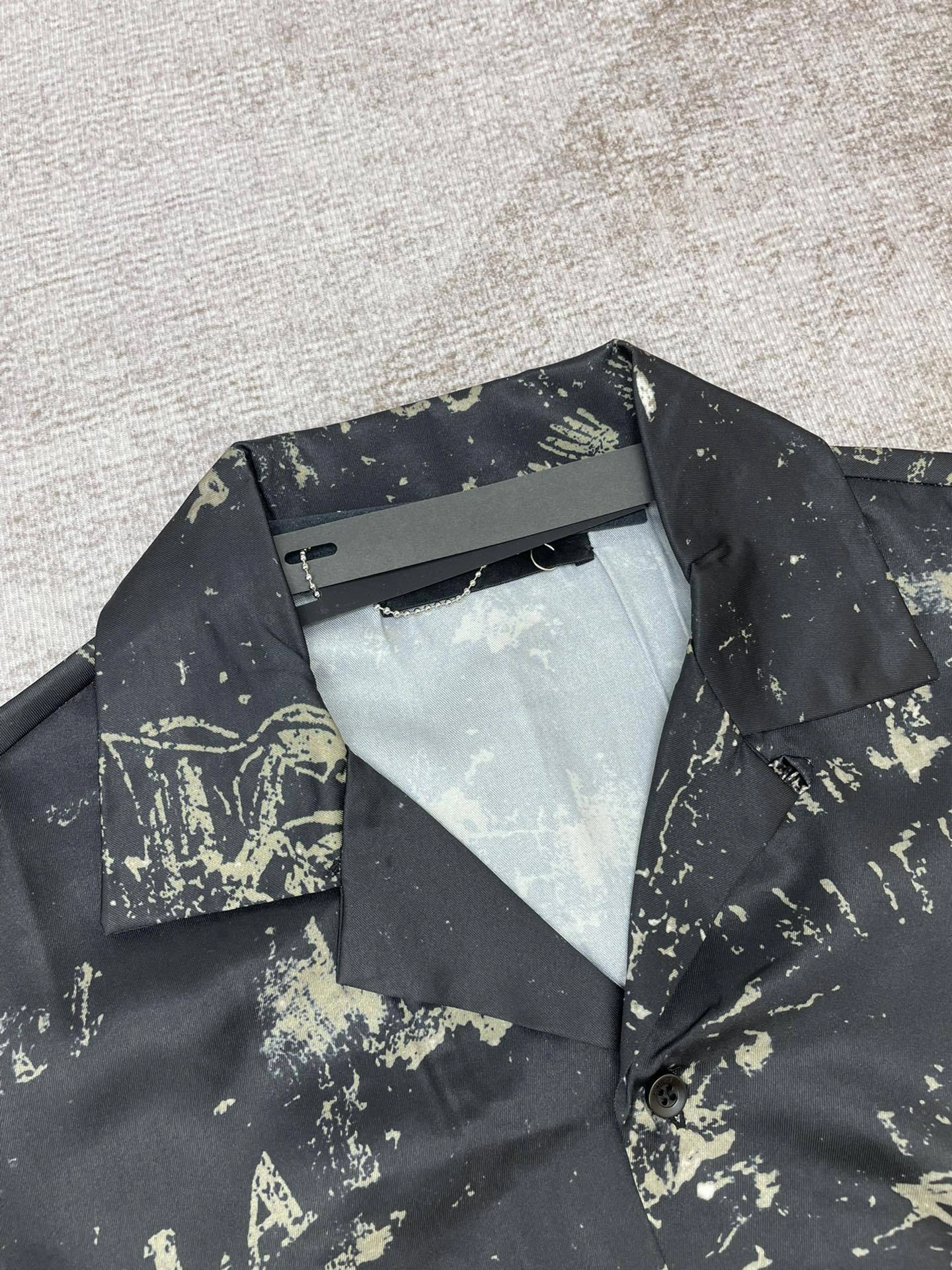 &Gemini-- oversized item:C-F000C1129