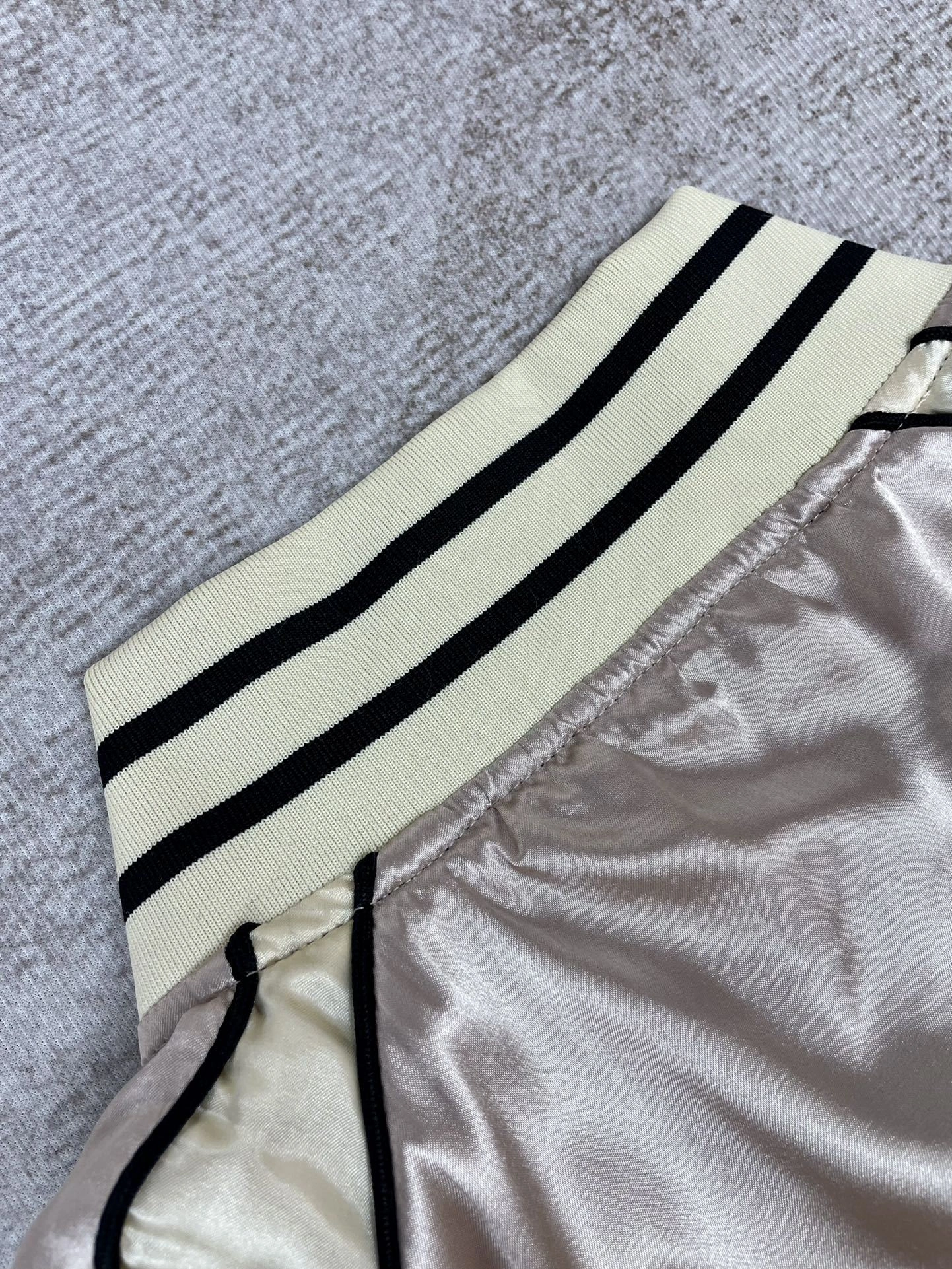 Gemini-- oversized item:C-F567C2506