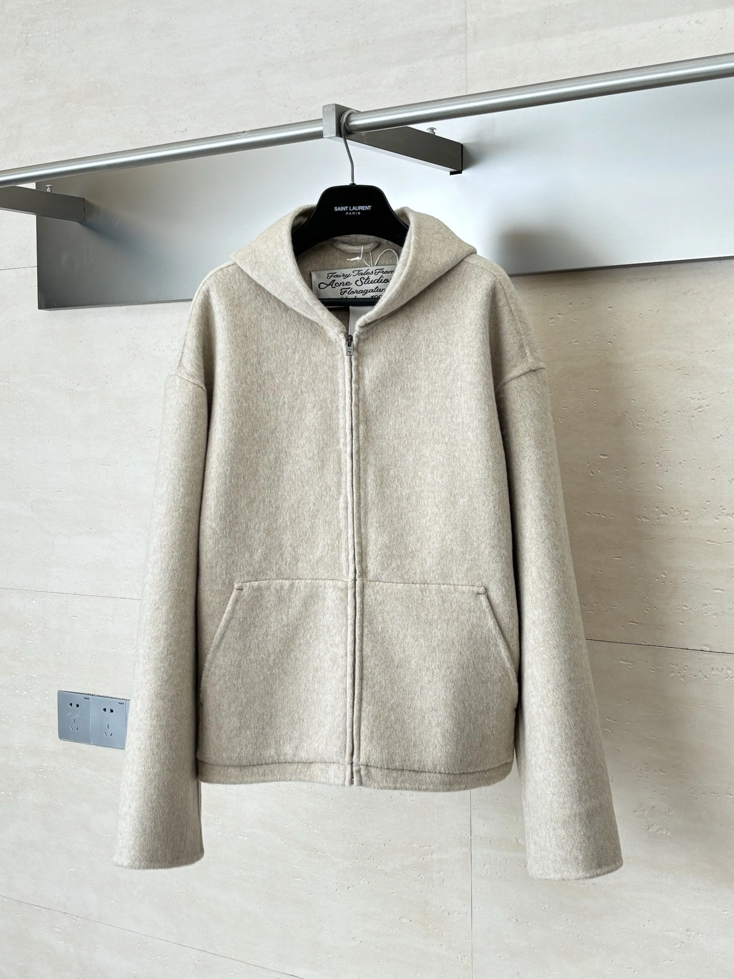 Gemini- 1395 wool cashmere item:E-F363K1604H