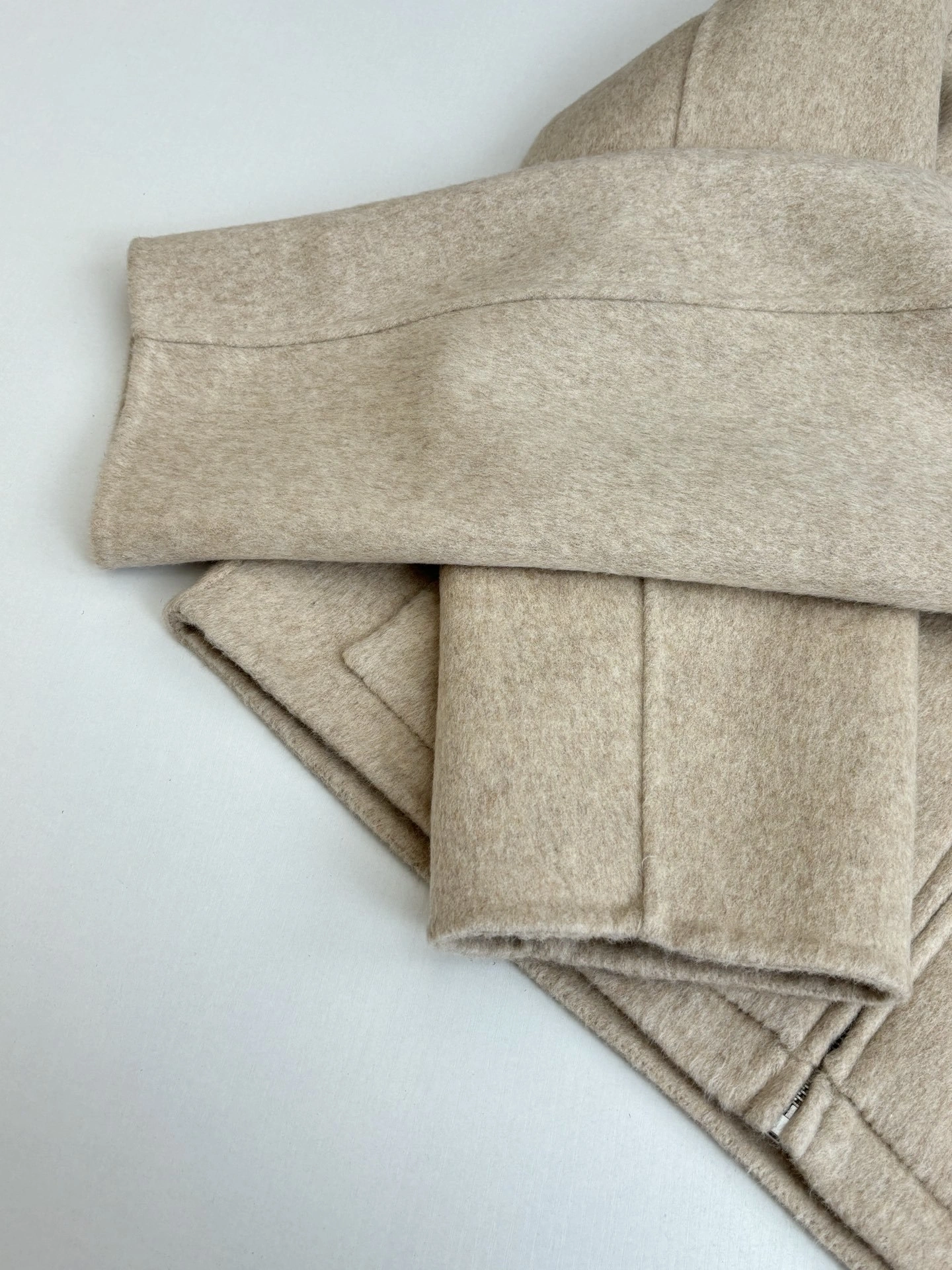 Gemini- 1395 wool cashmere item:E-F363K1604H