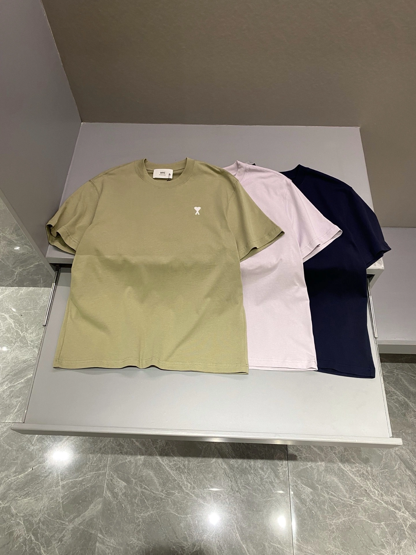 Gemini- 17I  Ami de Coeur oversized 3Colour item:E-F361D0319-3