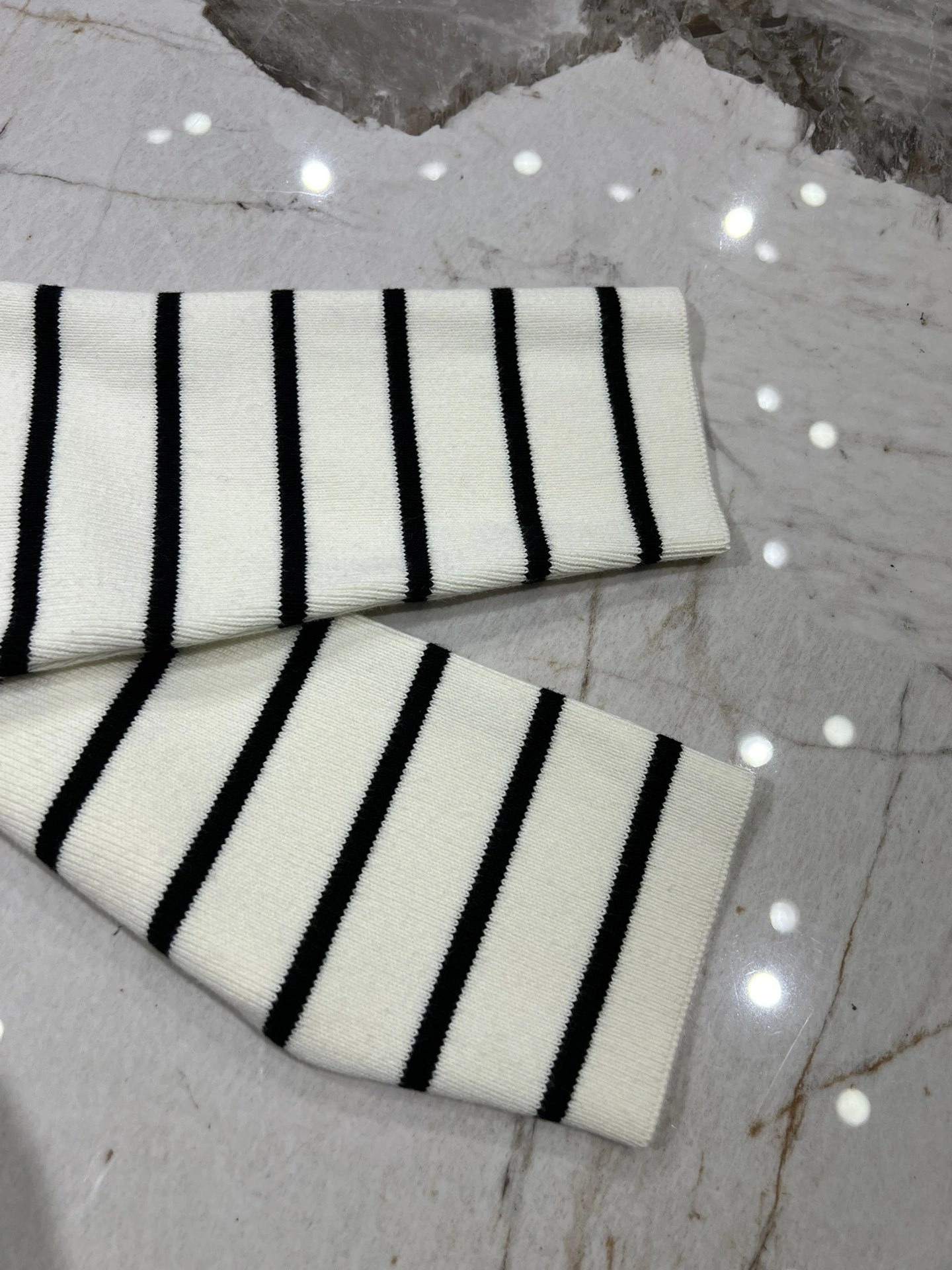 Gemini- 17I oversized item:D-F140J5916