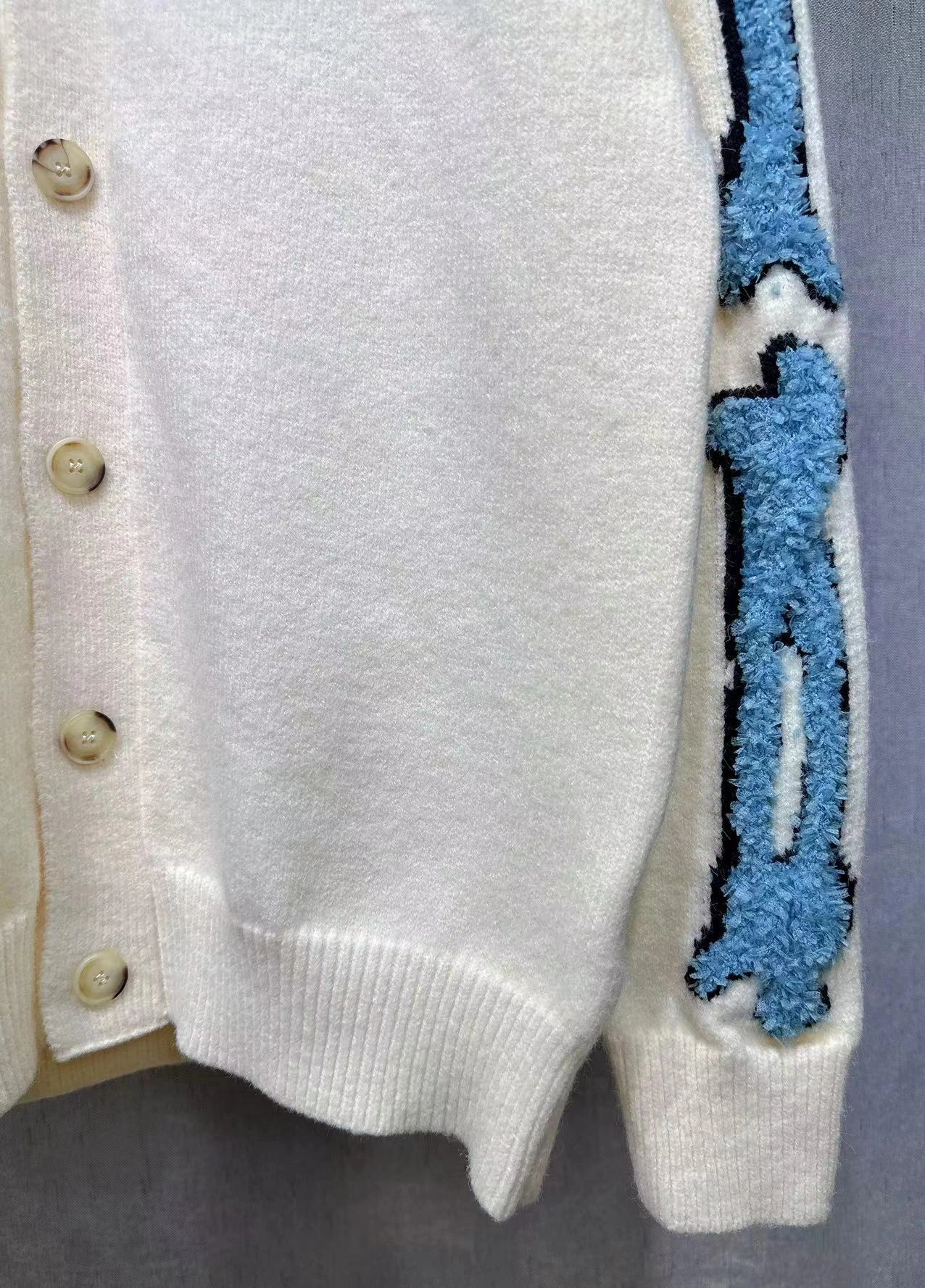 &Gemini- 17iri embroidery 2colour item:D-F468L1213-2