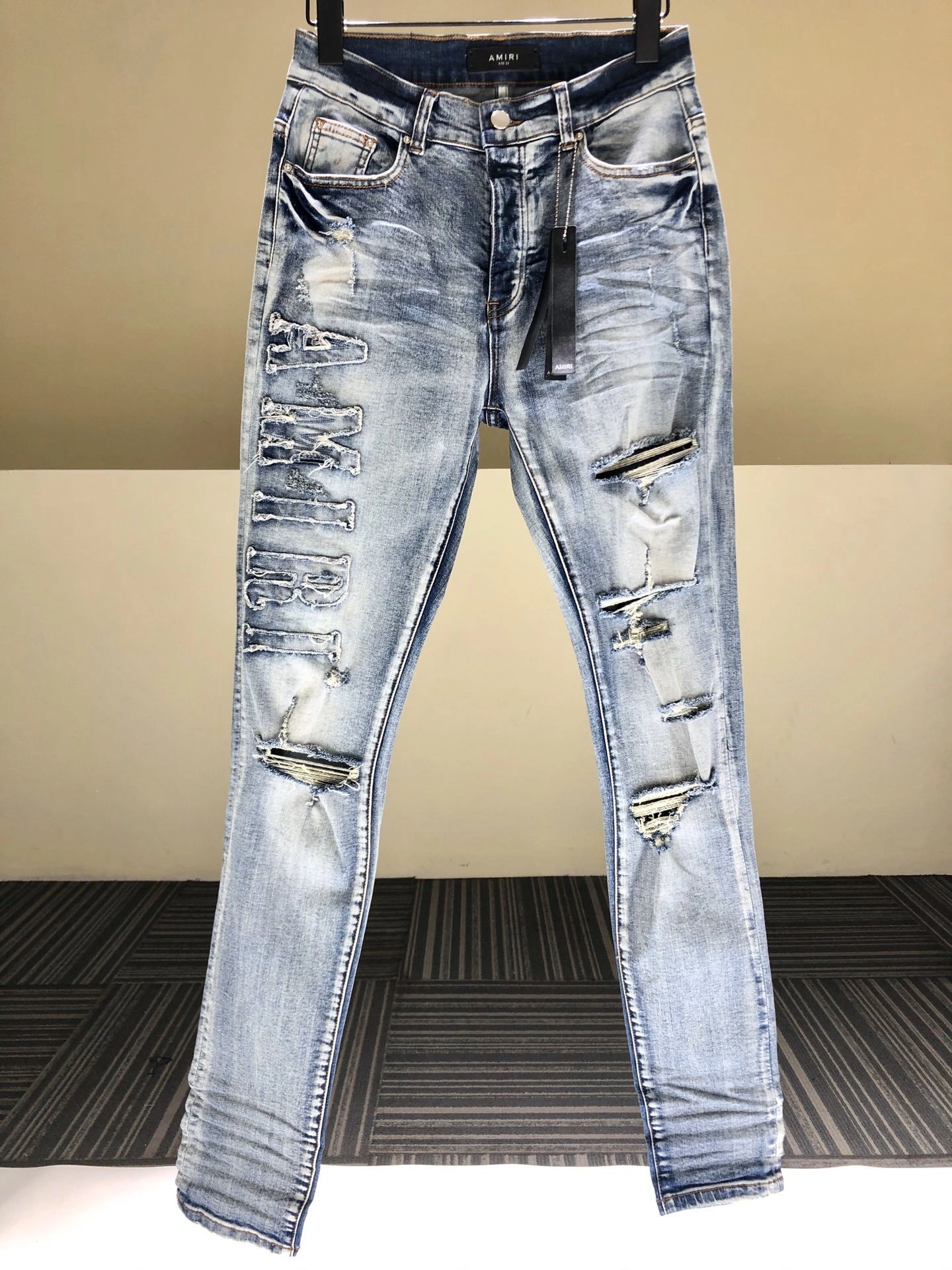 Gemini- 17iri embroidery item:D-F567E2411