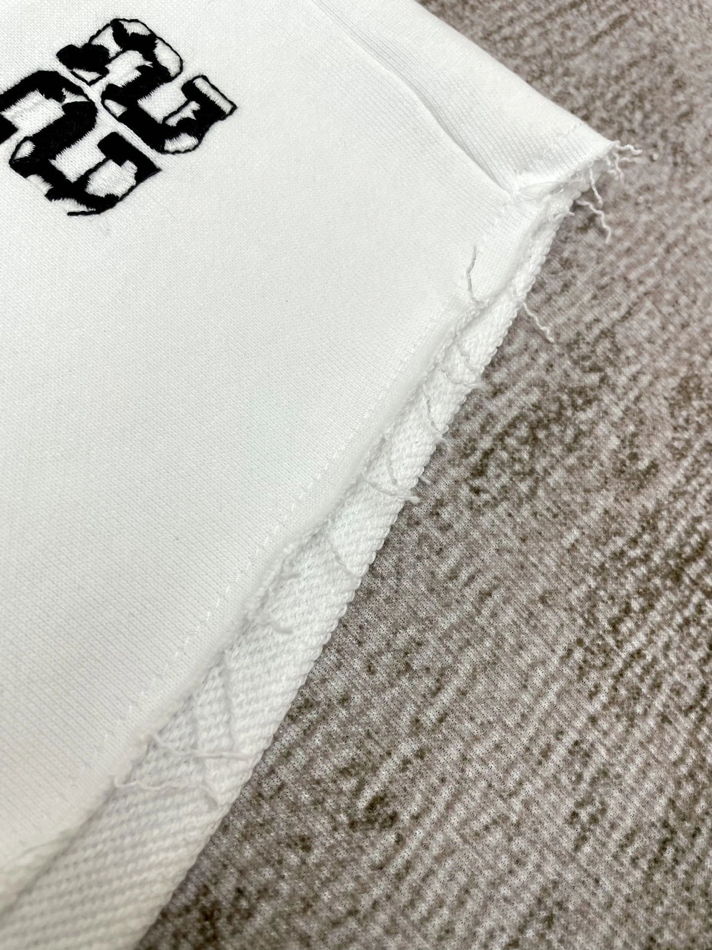 &Gemini- 17iri embroidery item:D-F567E2432