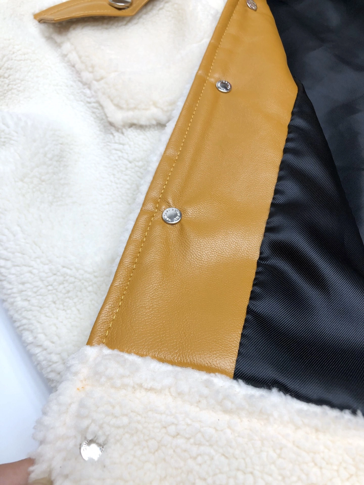 Gemini- 17iri lambskin item:D-F567J4907